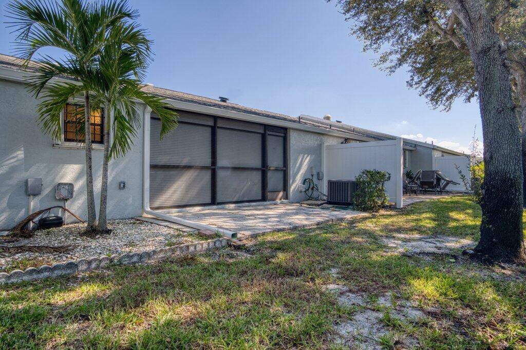 ARBOURS II OF THE PALM BE - Residential