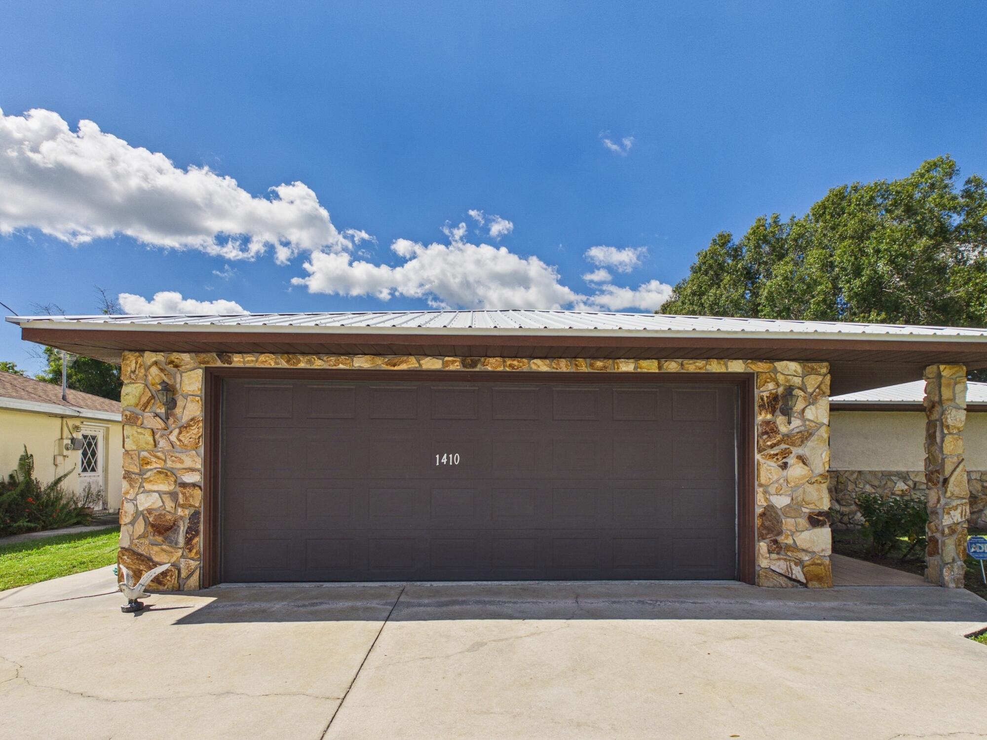 1410 SE 8TH Drive