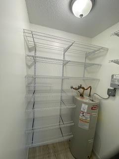 CRESTHAVEN VILLAS CONDO 23 - Residential Lease