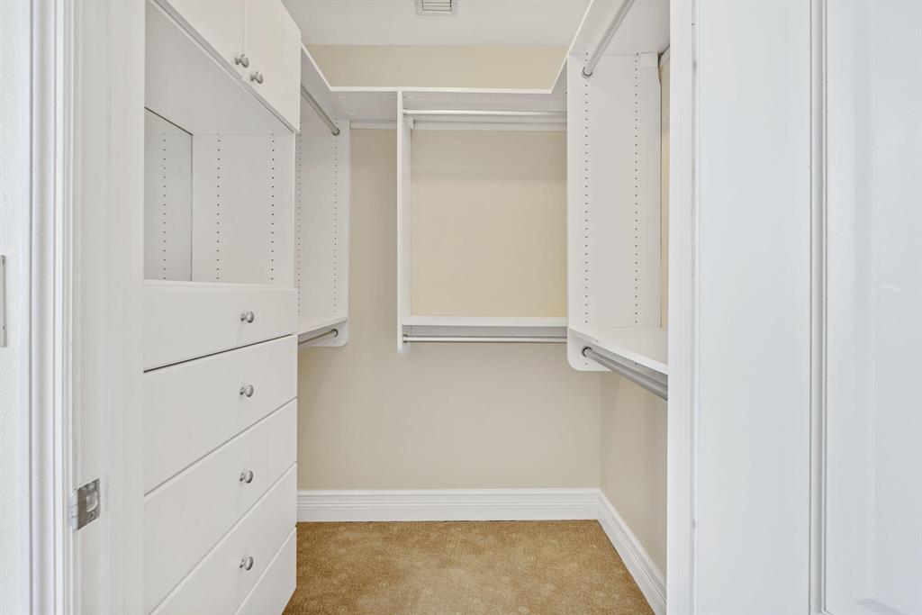 ESPLANADE GRANDE CONDO - Residential