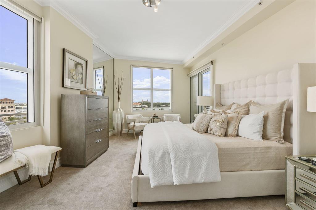 ESPLANADE GRANDE CONDO - Residential