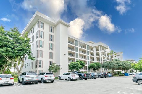 2950 N Palm Aire Dr 401 Pompano Beach FL 33069