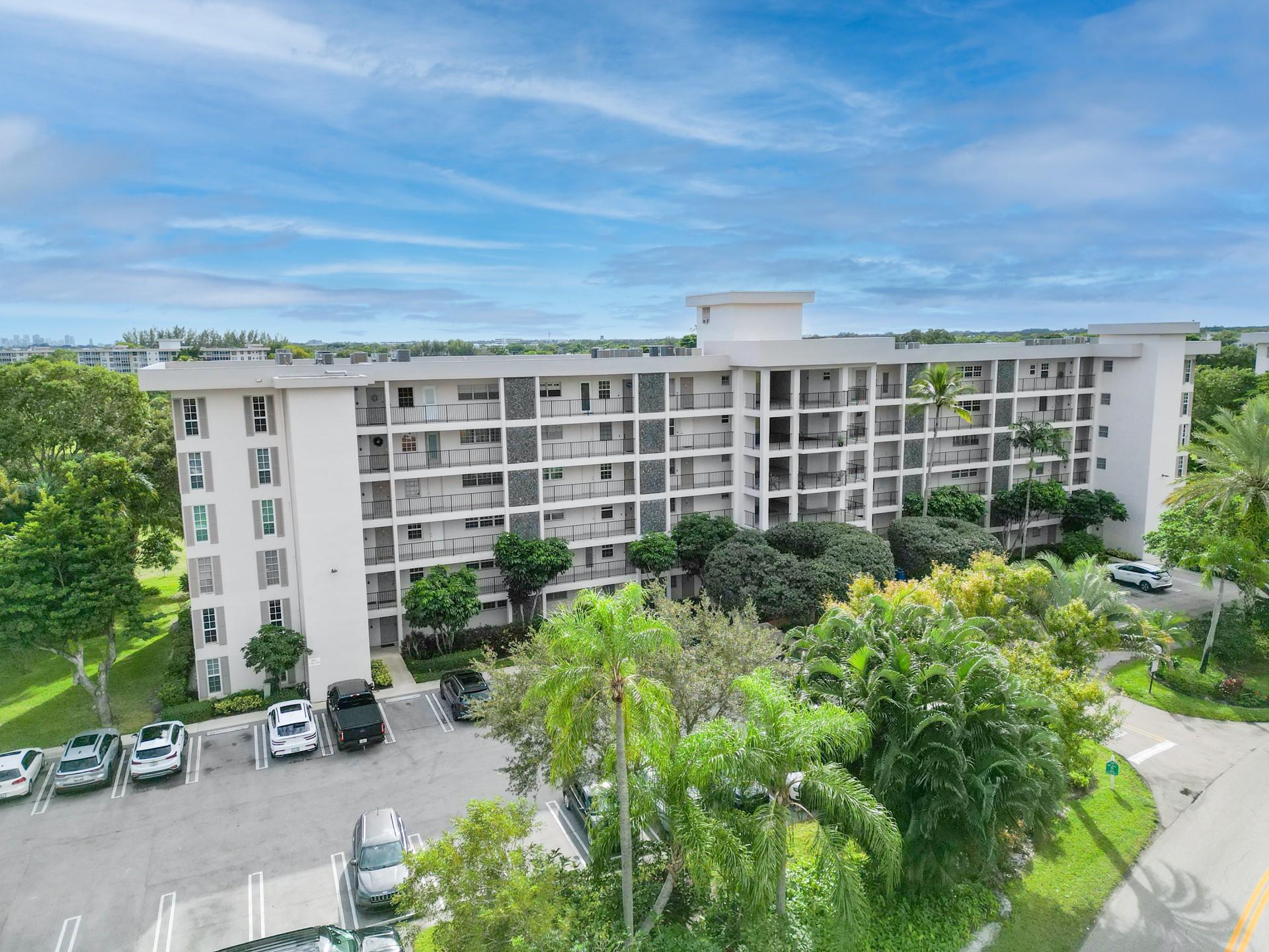 Palm Aire Country Club - Residential