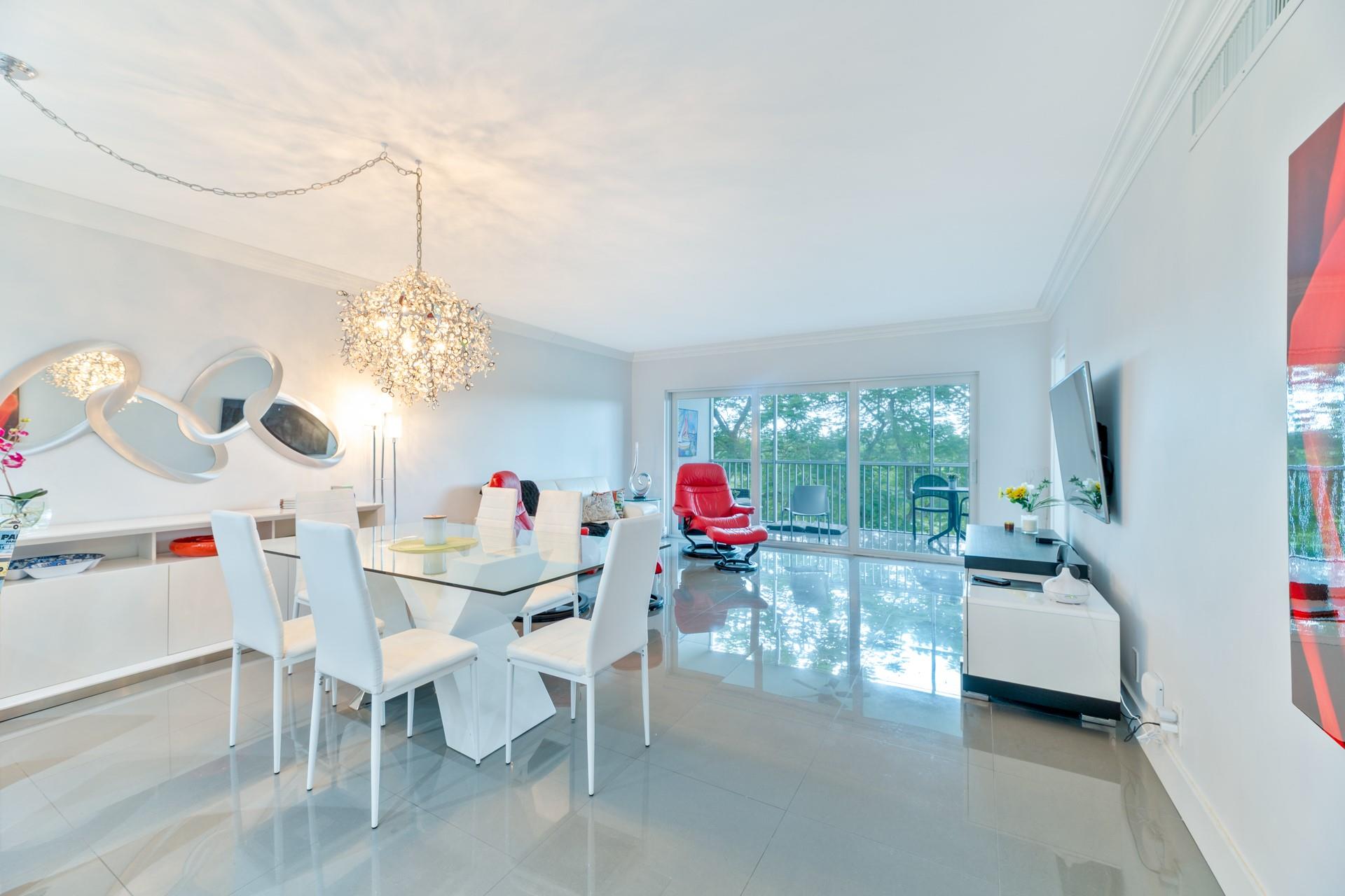 Palm Aire Country Club - Residential