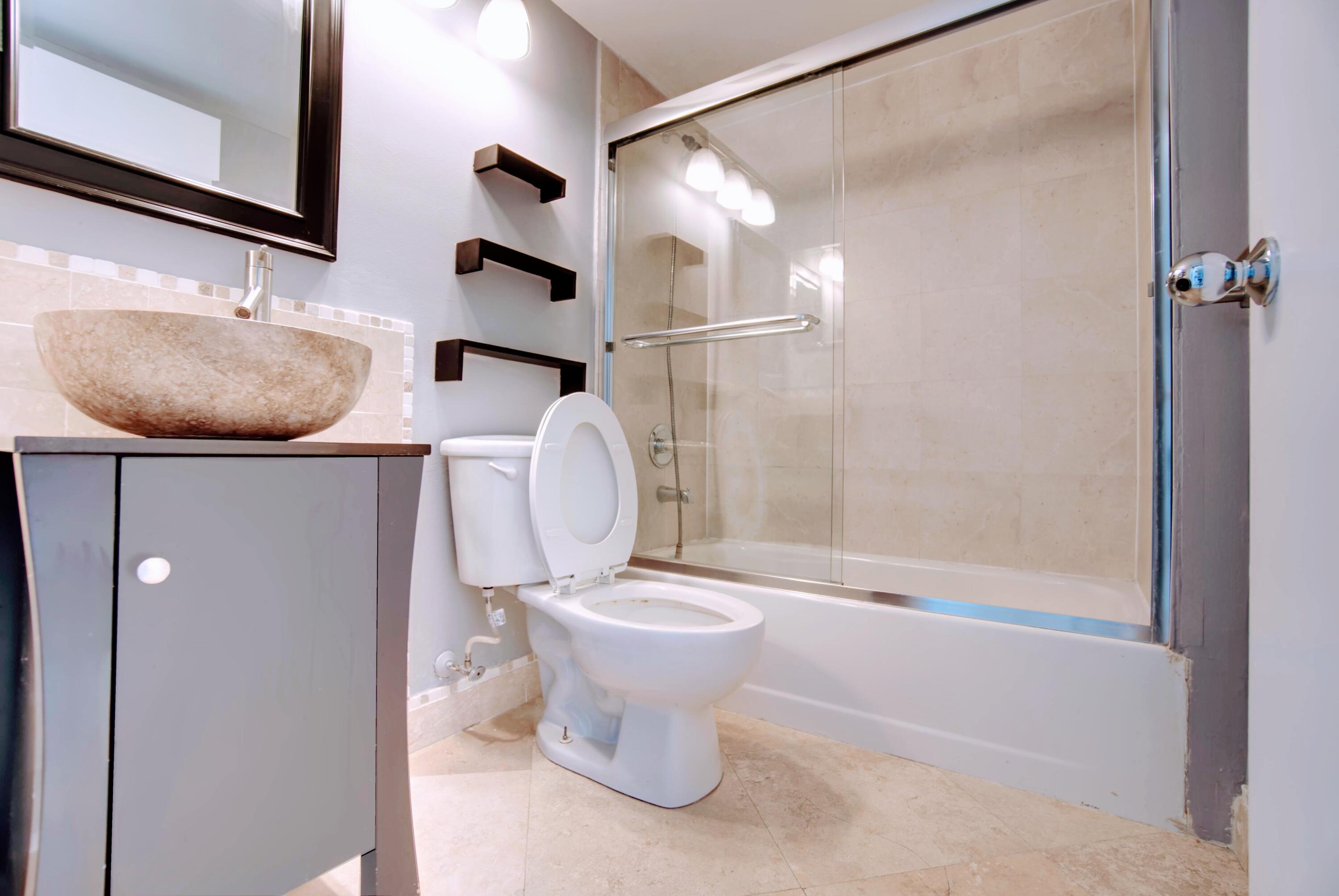 PARC CENTRAL AVENTURA EAS - Residential Lease