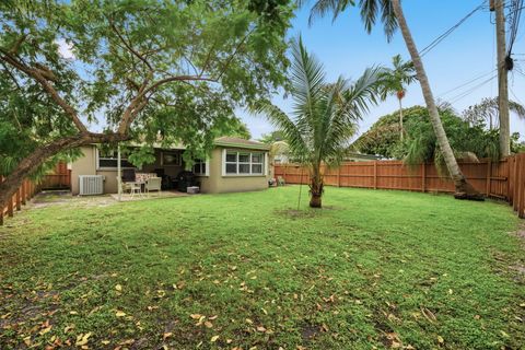 Tiny photo for 397 NW 48th Street, Oakland Park, FL 33309 (MLS # B26010867)