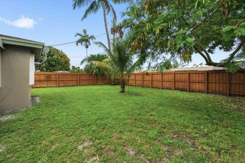 Tiny photo for 397 NW 48th Street, Oakland Park, FL 33309 (MLS # B26010867)
