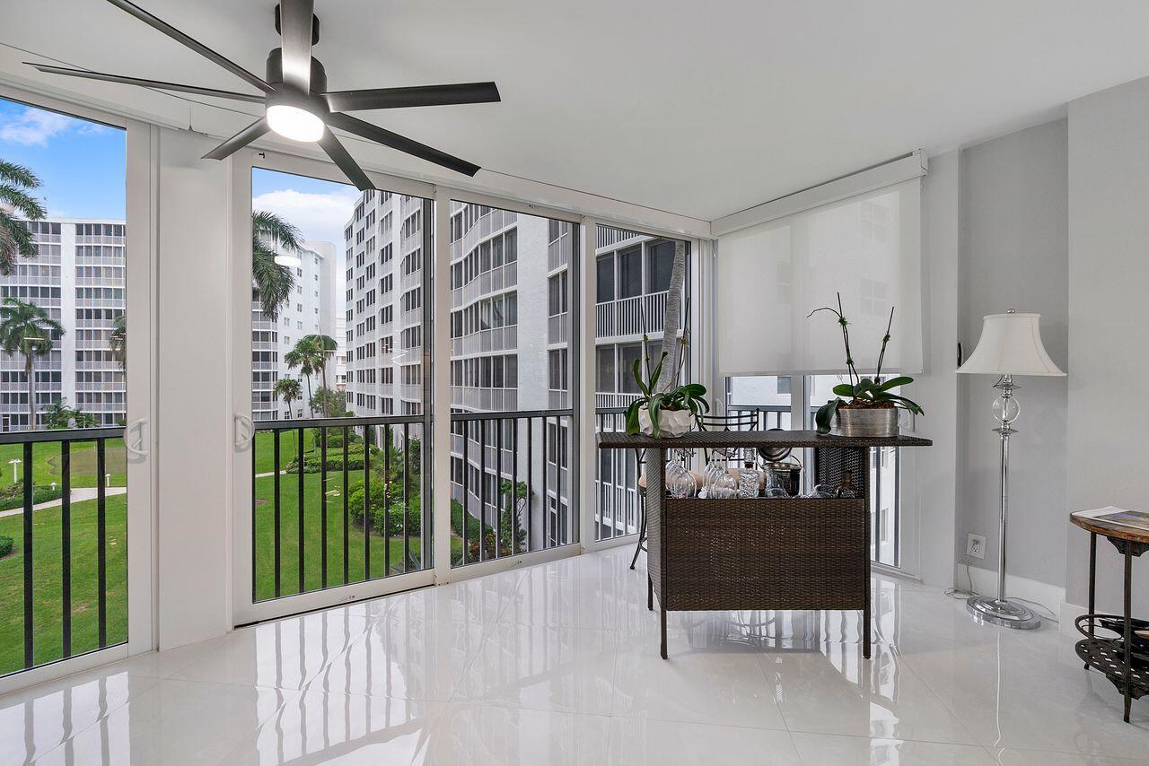SEAGATE OF HIGHLAND CONDO - Residential