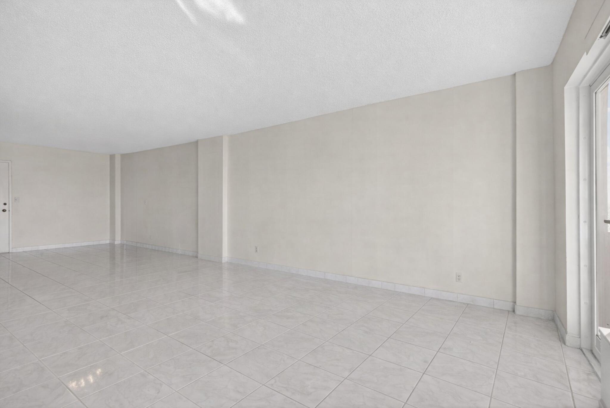 PARLIAMENT HOUSE CONDO - Residential