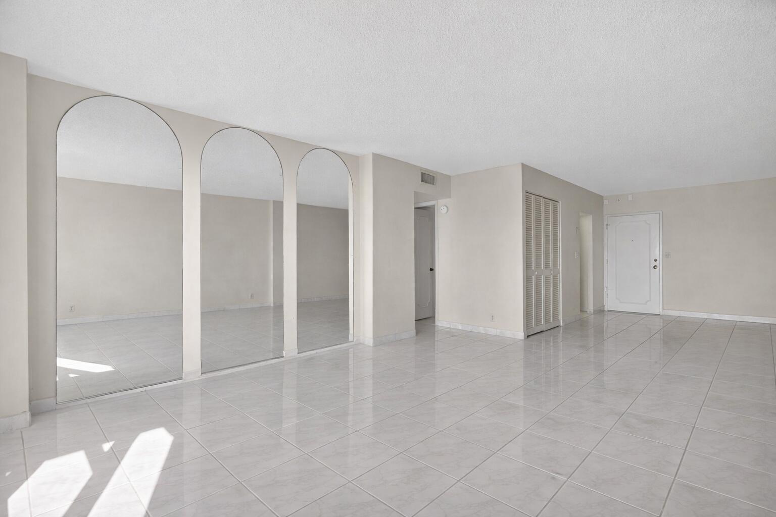 PARLIAMENT HOUSE CONDO - Residential