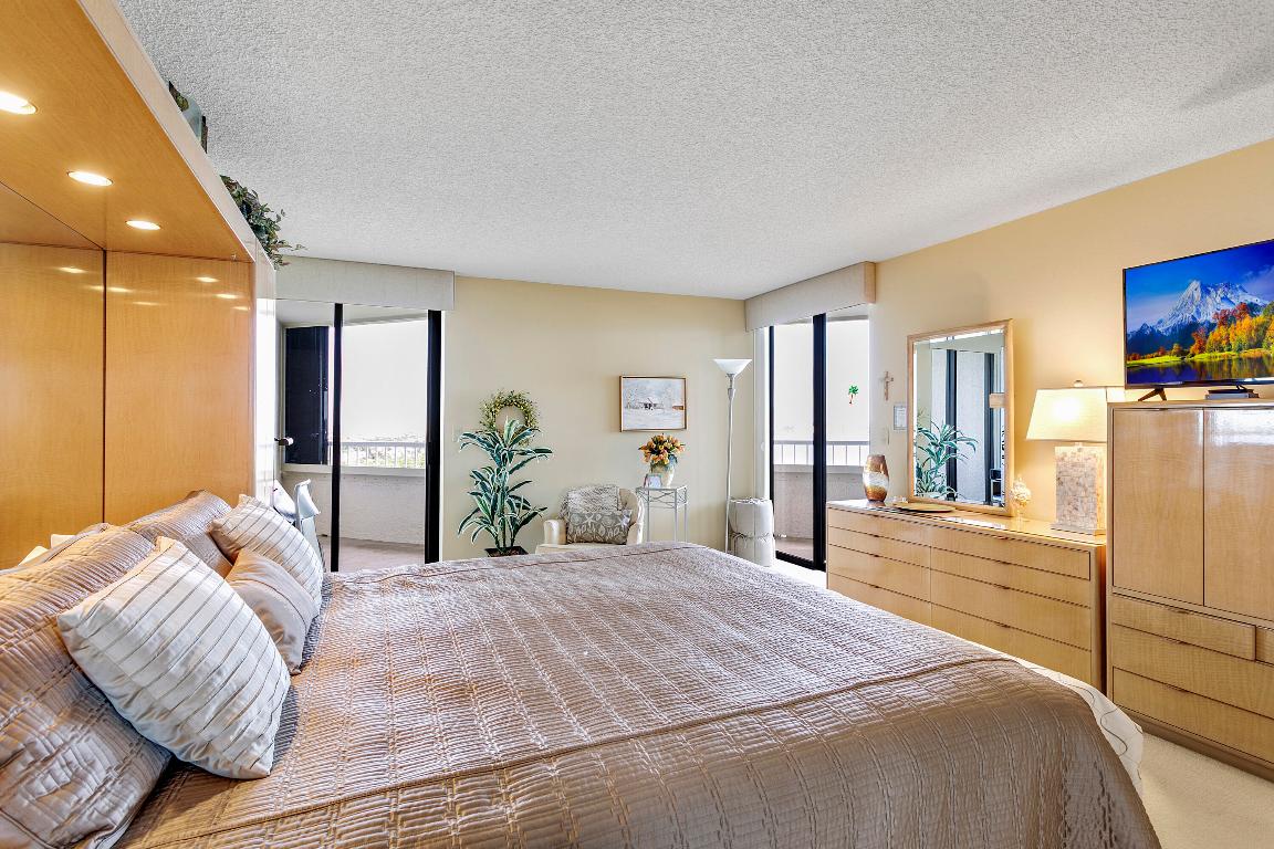 Seawinds Condominium - Residential