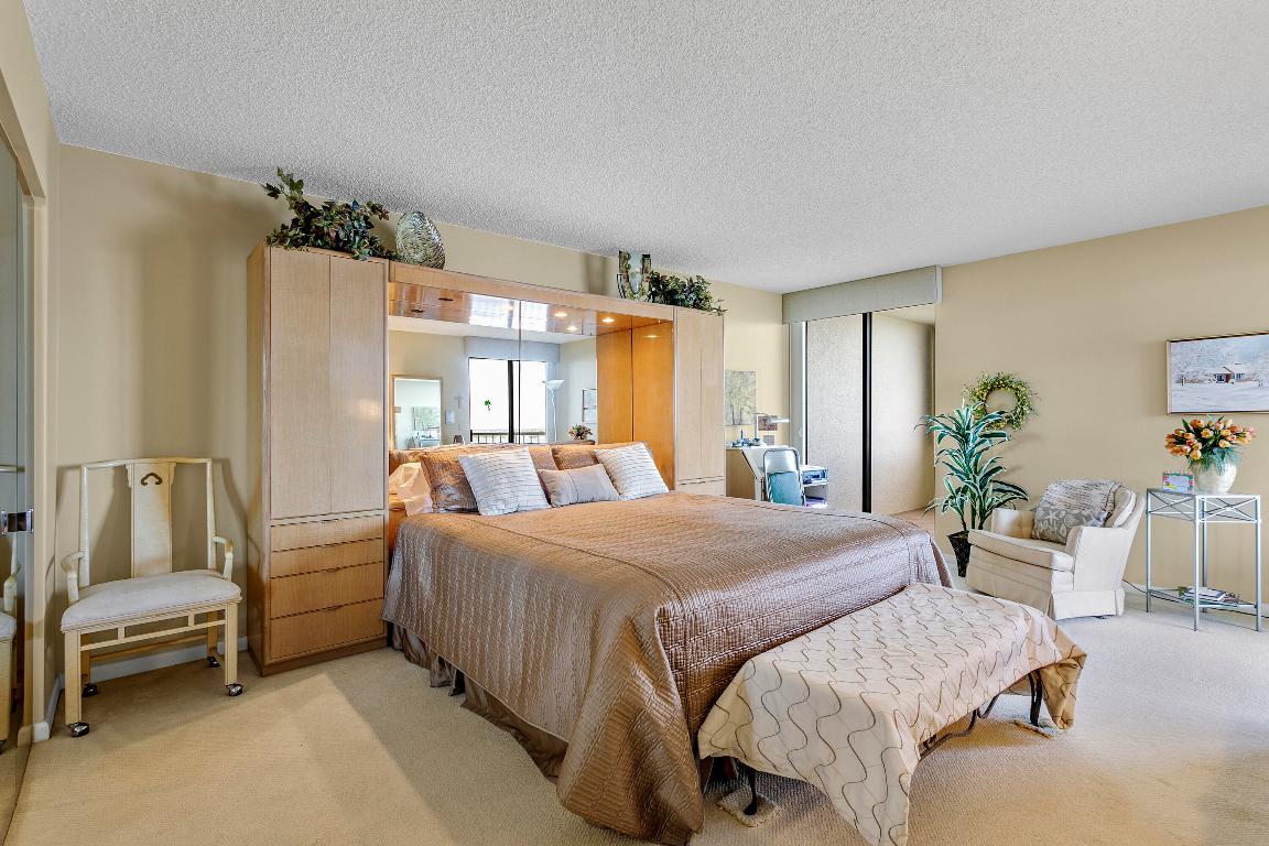 Seawinds Condominium - Residential