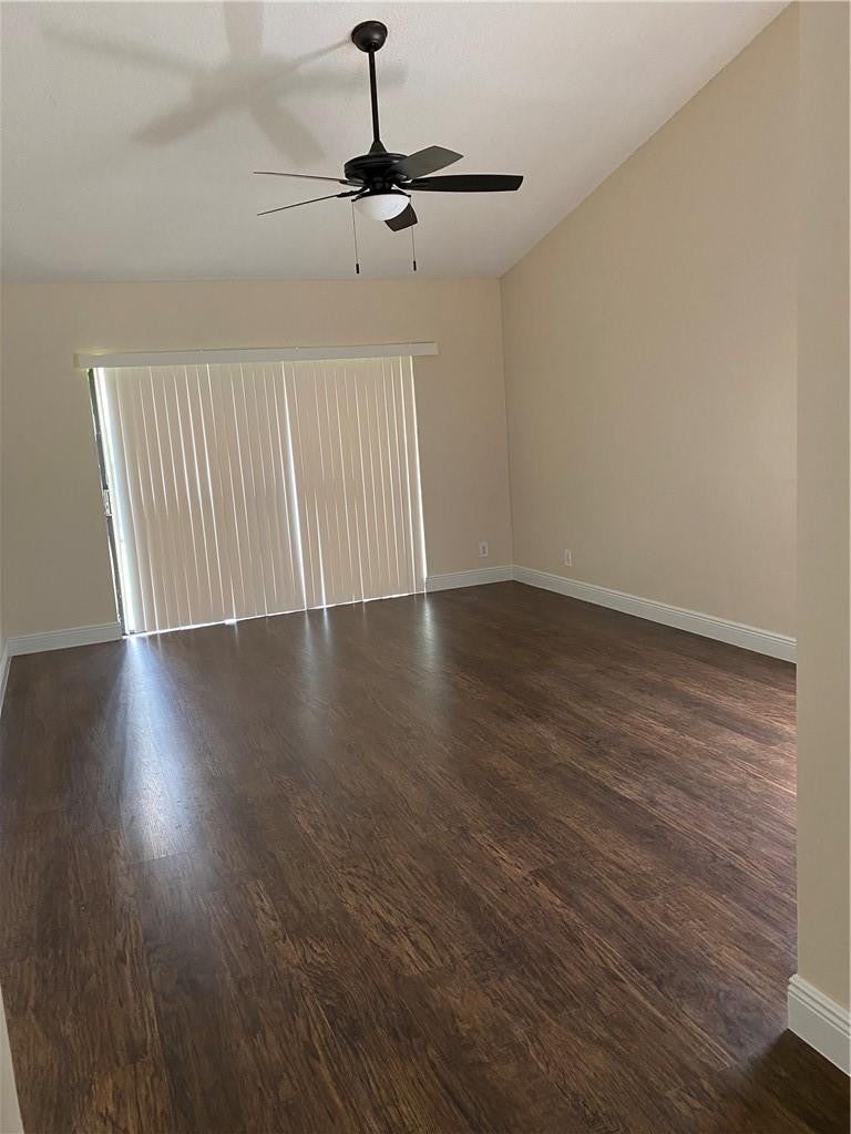 7408 NW 48TH Court