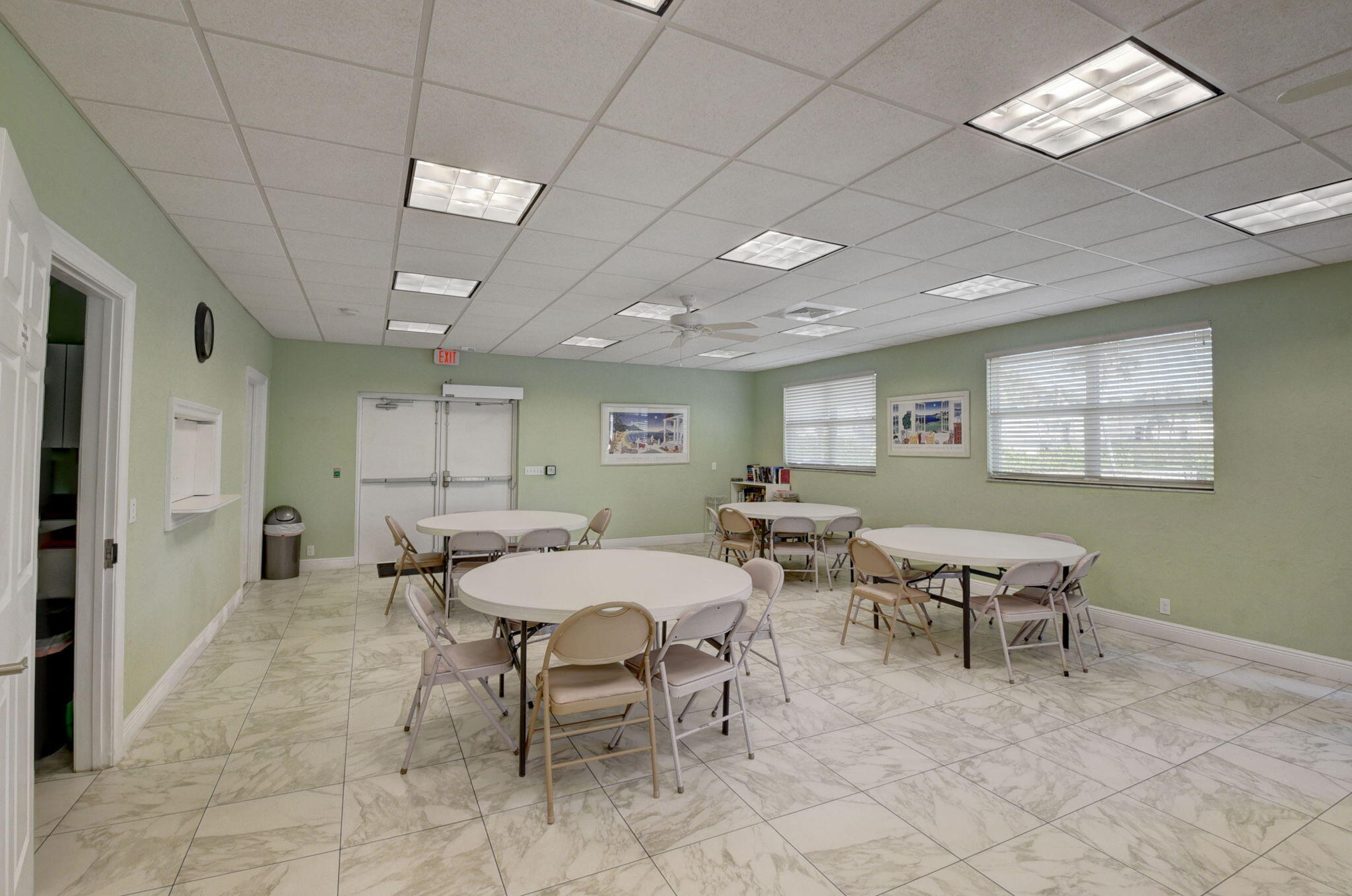 IMPERIAL VILLAS CONDO - Residential