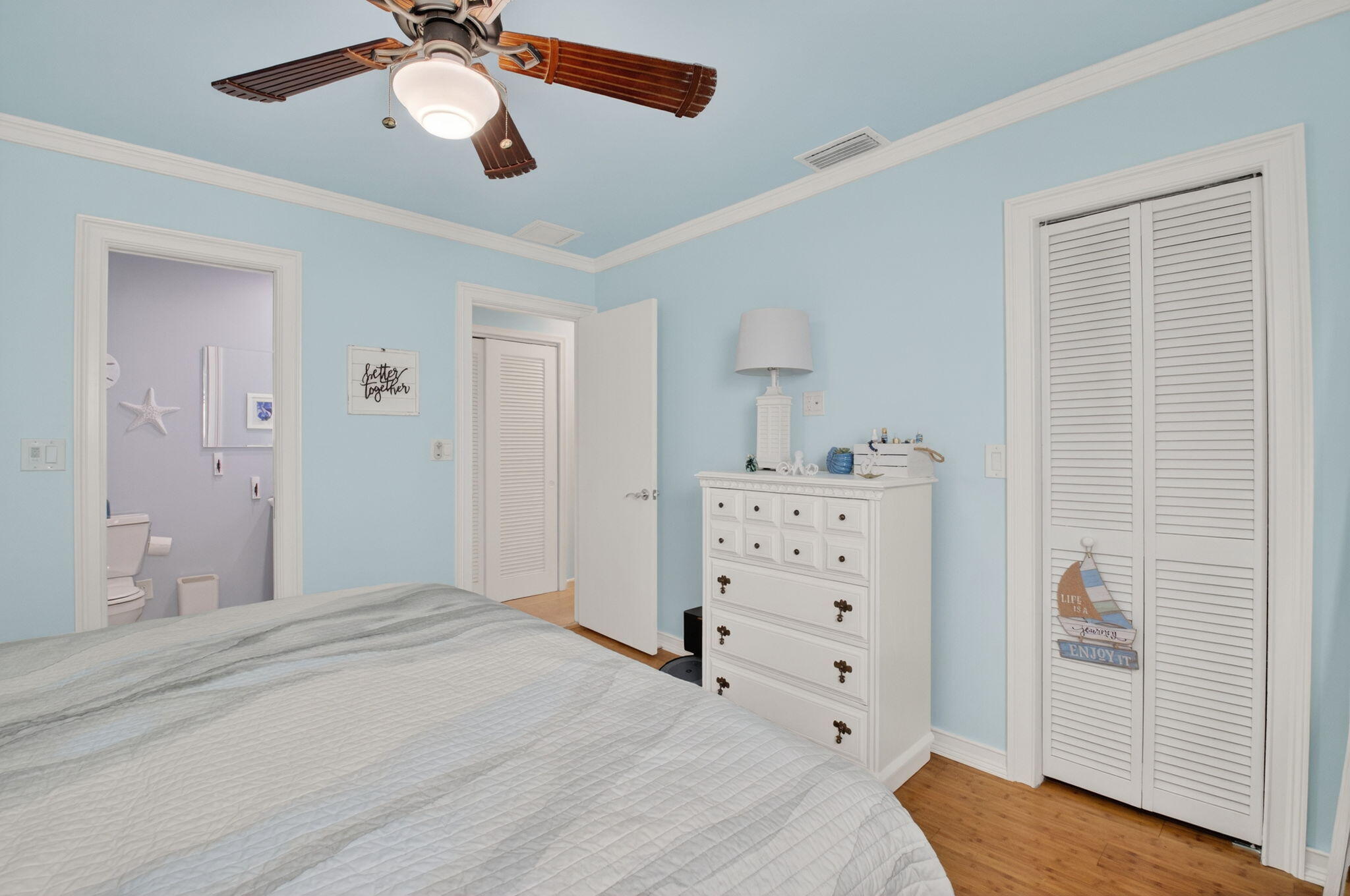 IMPERIAL VILLAS CONDO - Residential