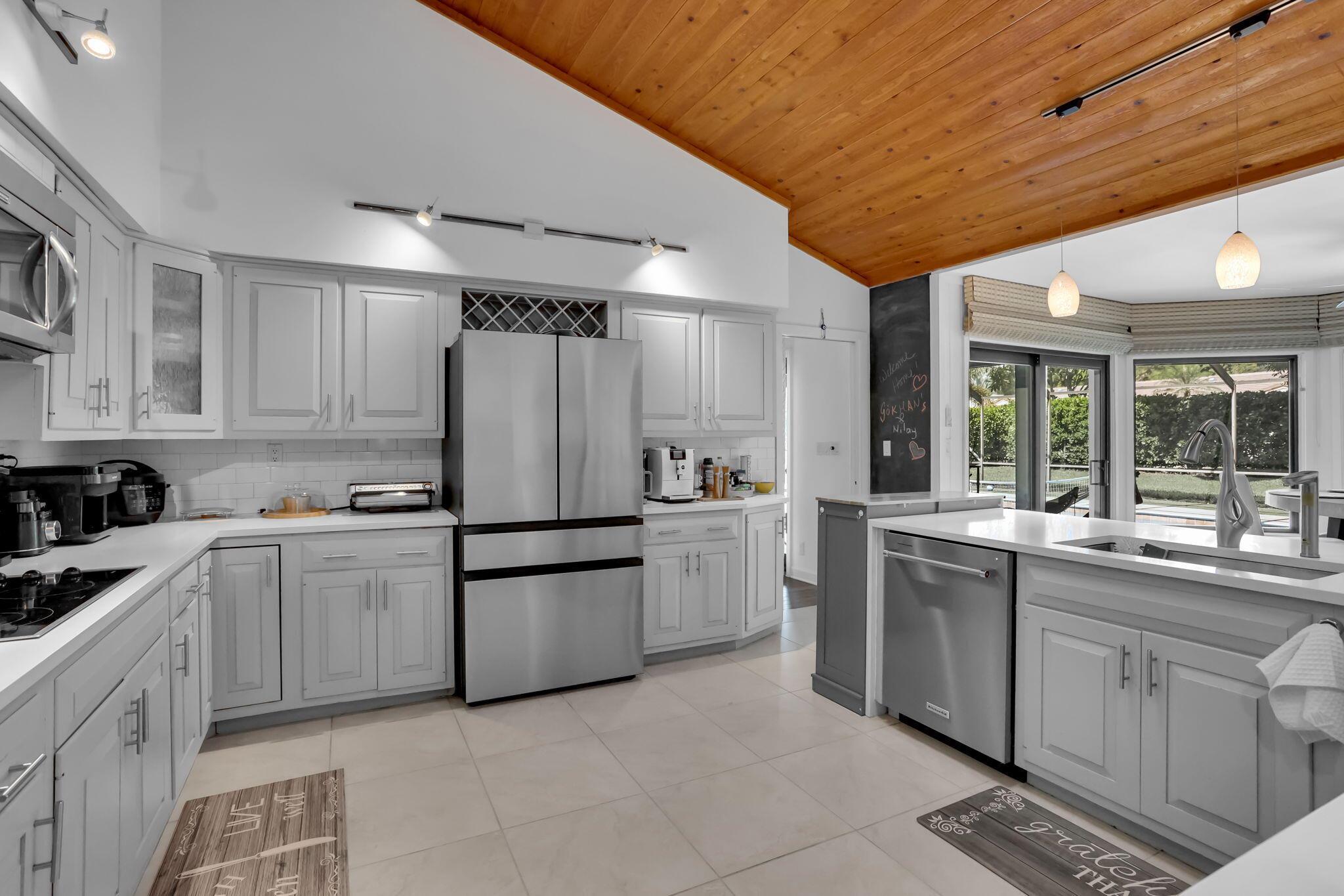 BOCA RATON BATH & TENNIS - Residential Lease