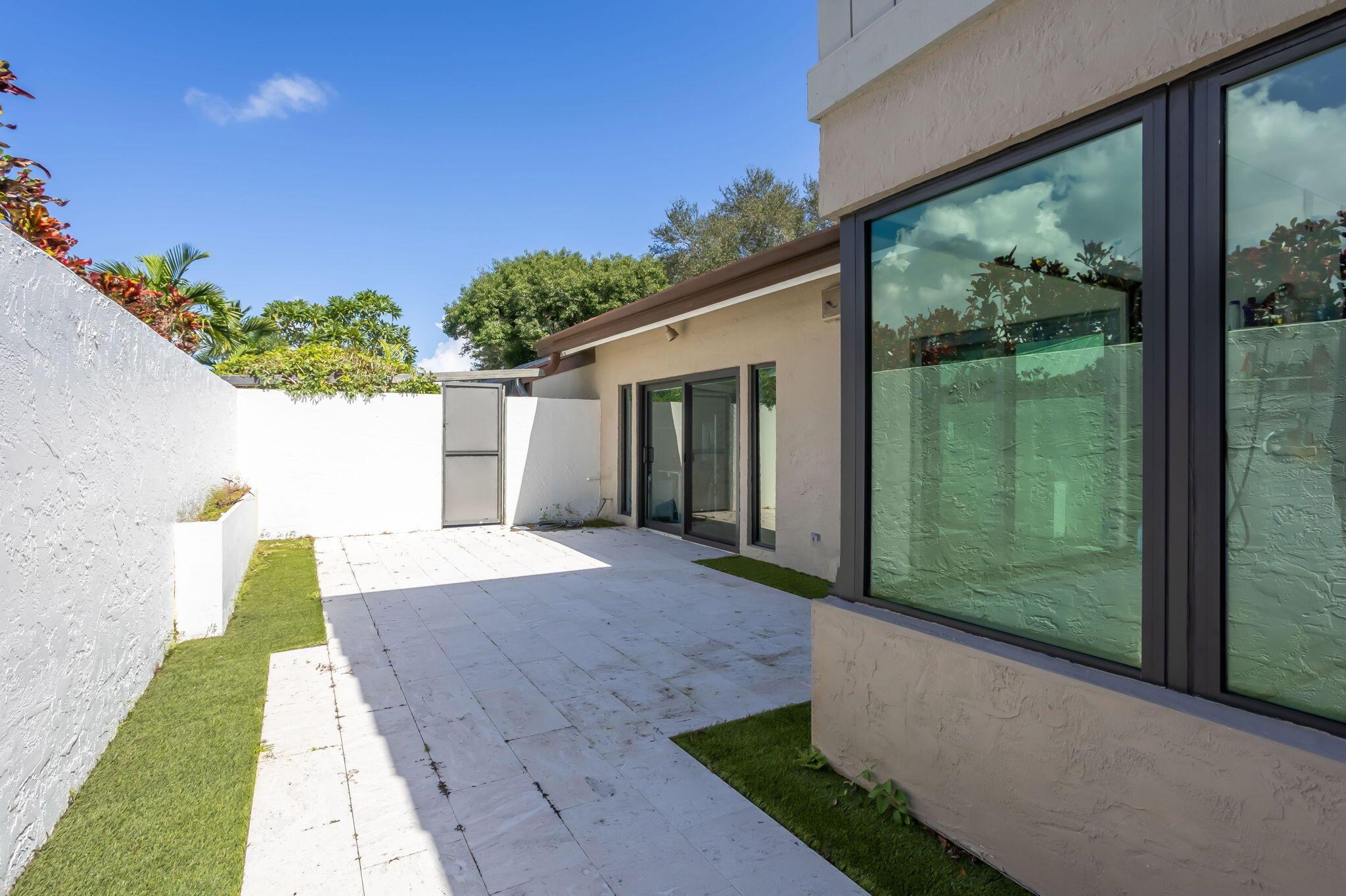 BOCA RATON BATH & TENNIS - Residential Lease