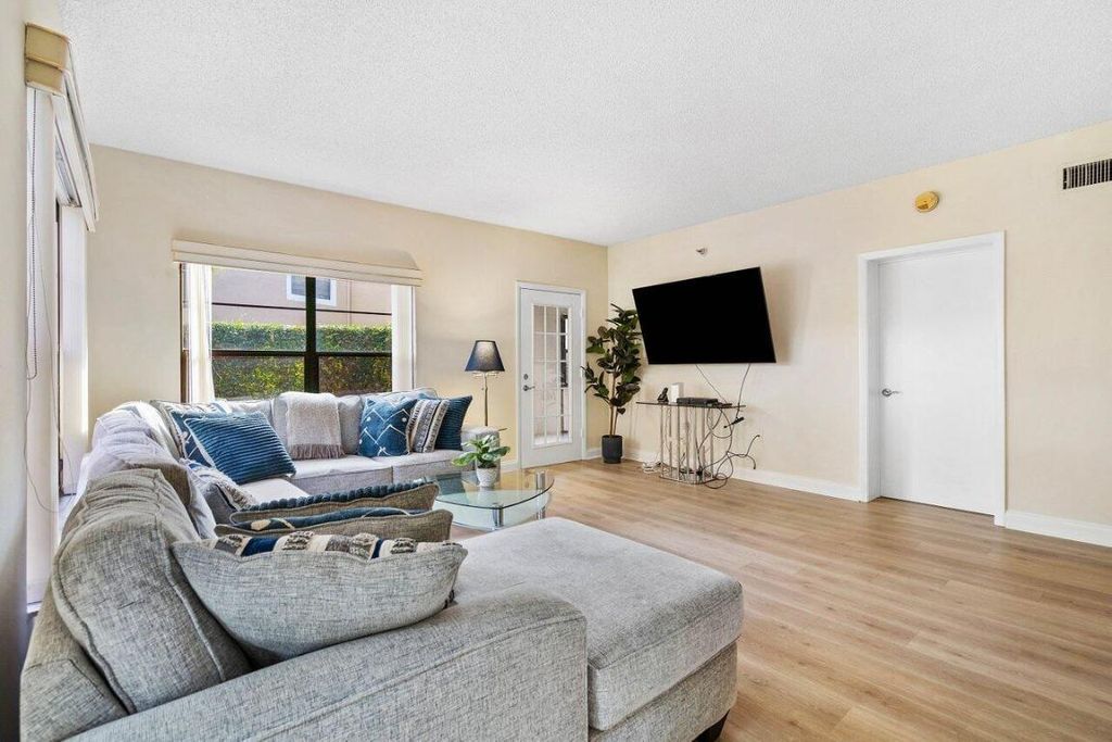 Photo of 6614 Villa Sonrisa Drive #110, Boca Raton, FL 33433 (MLS # R10951060)