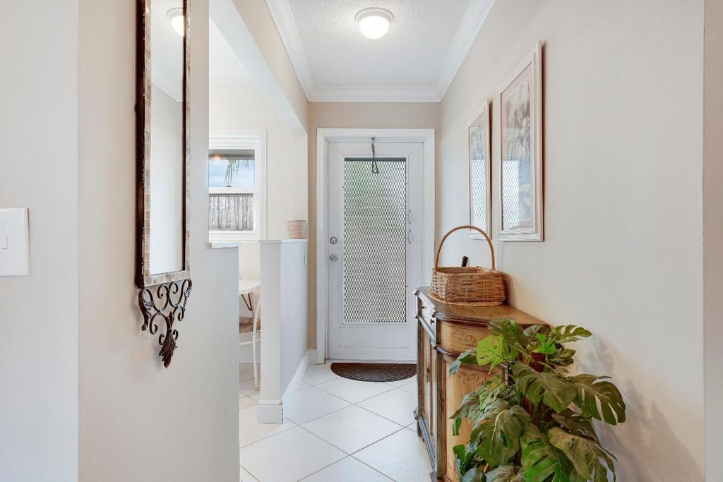 Photo of 2132 NE 1st Way #201, Boynton Beach, FL 33435 (MLS # R11119750)