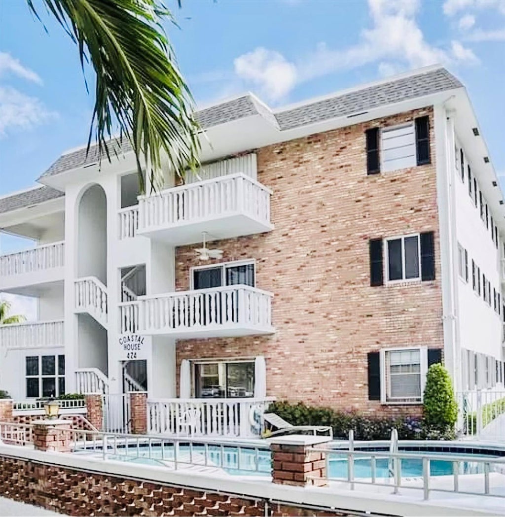Photo of 424 N RIVERSIDE Drive #206, Pompano Beach, FL 33062 (MLS # B26076535)