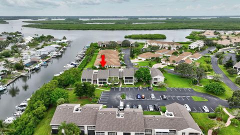 A home in Hutchinson Island