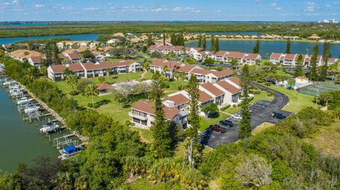 A home in Hutchinson Island