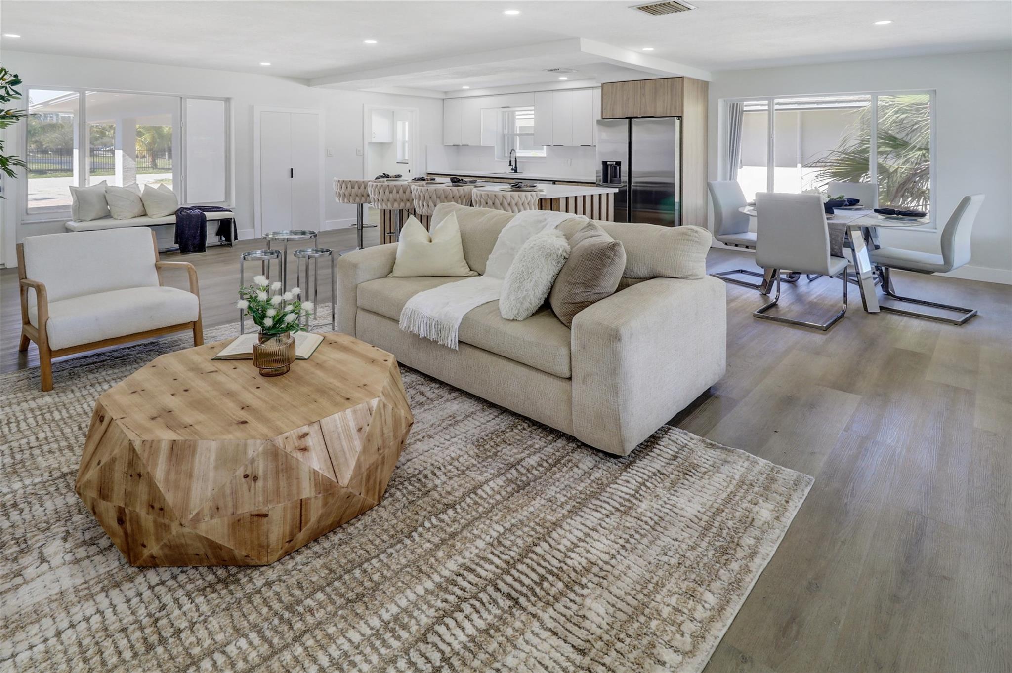 OCEAN DRIVE ESTATES - Residential