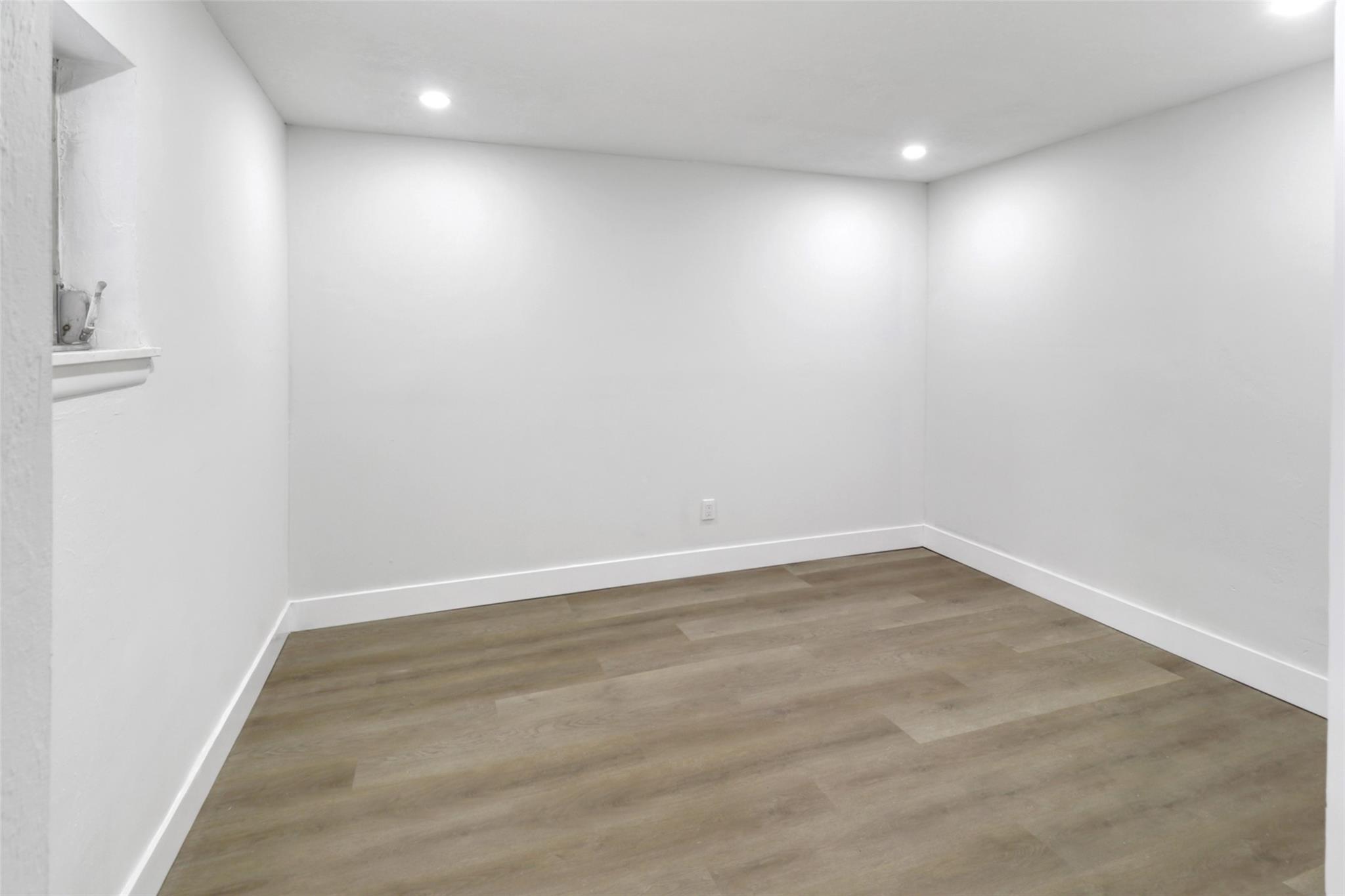 OCEAN DRIVE ESTATES - Residential