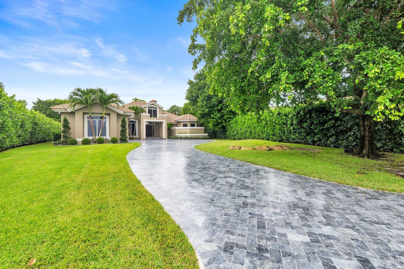 BREAKERS WEST 5 - Residential