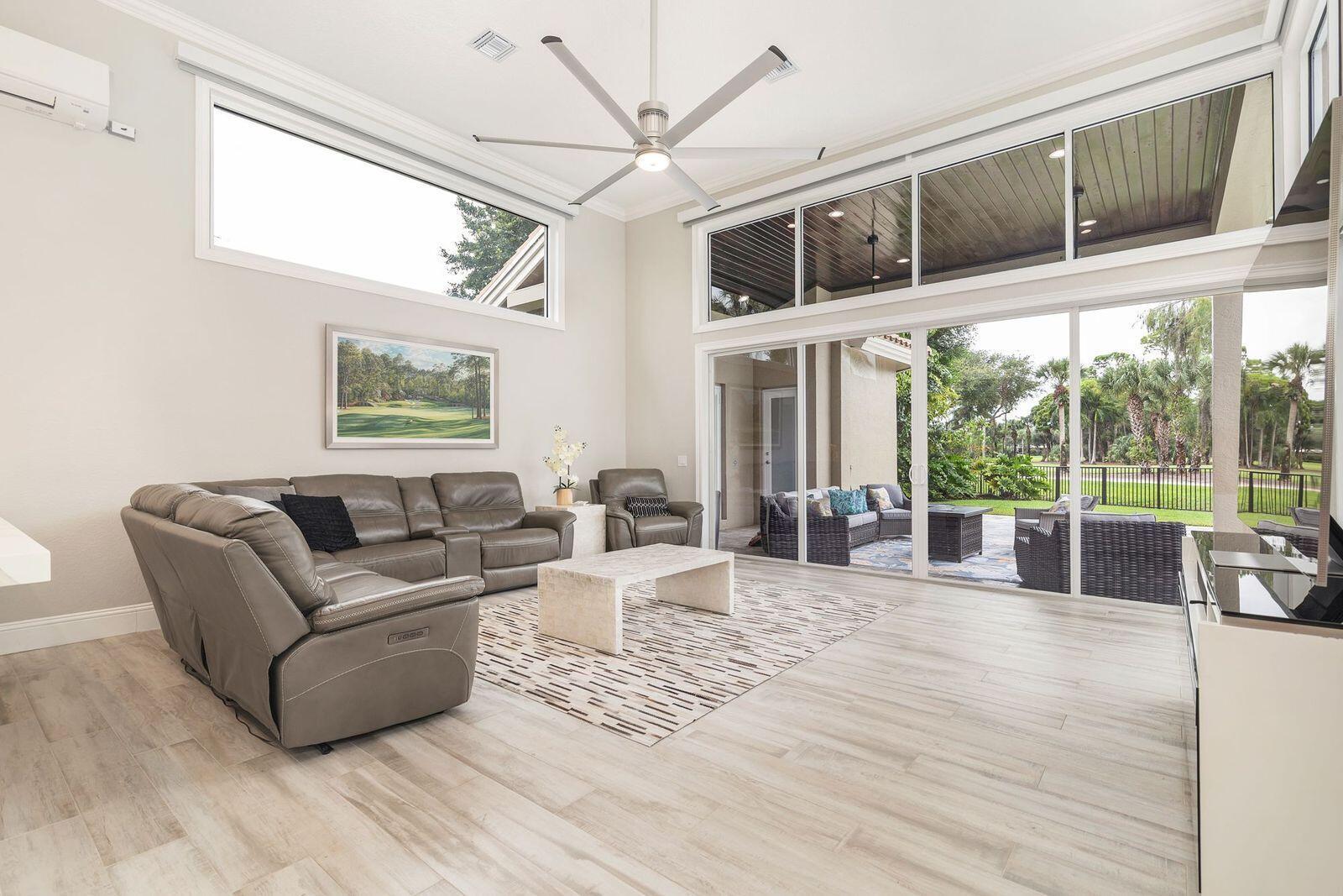 BREAKERS WEST 5 - Residential