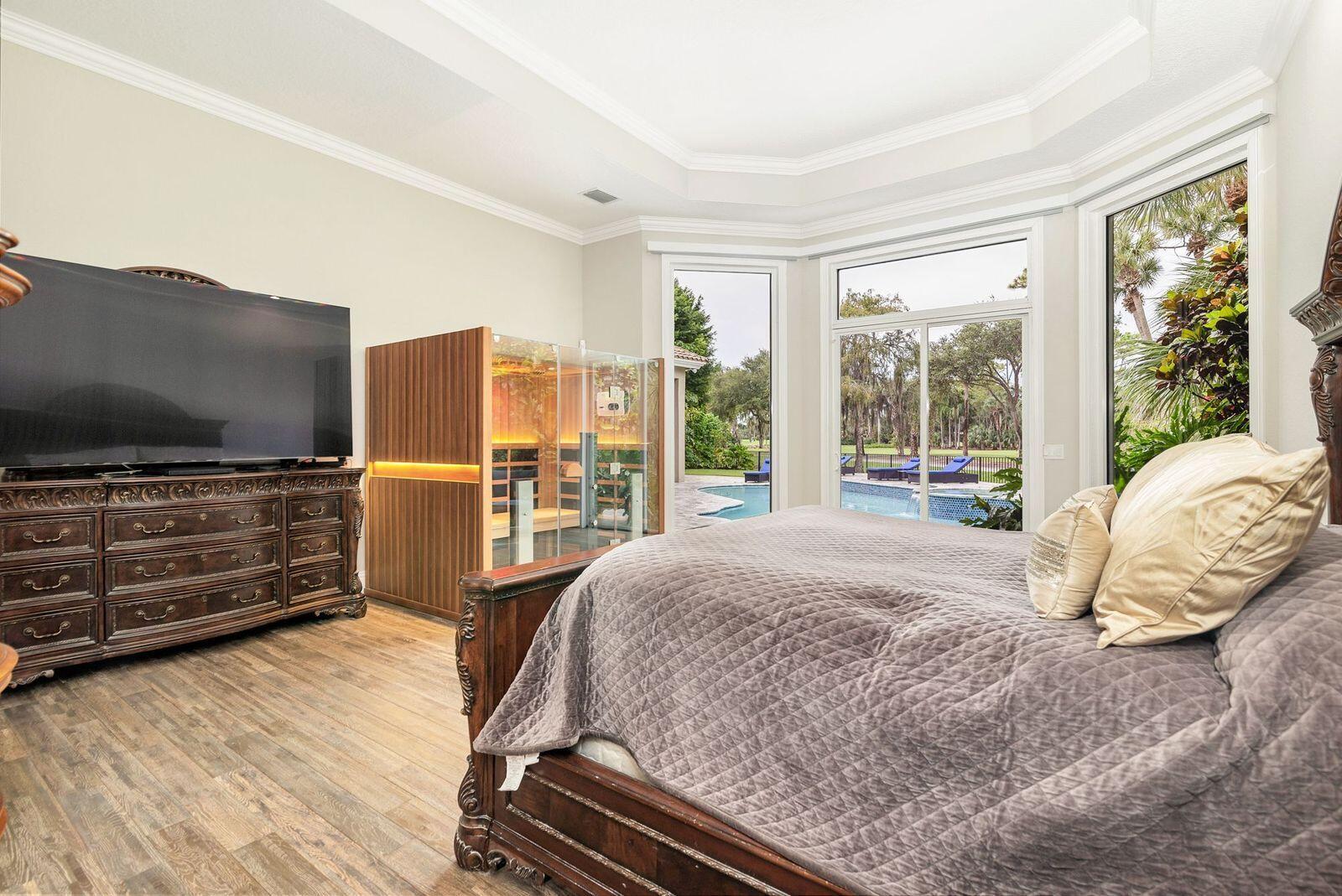 BREAKERS WEST 5 - Residential