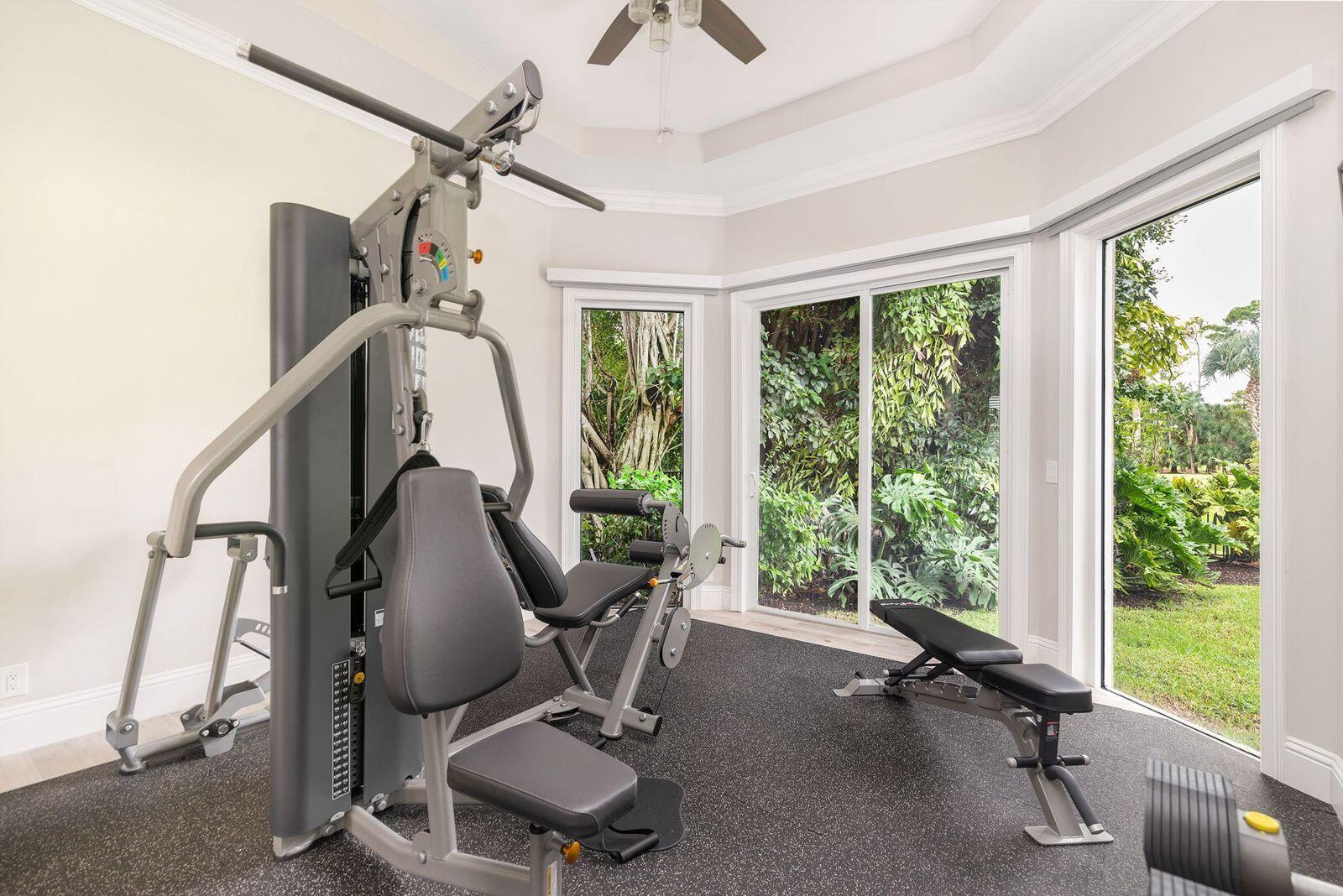 BREAKERS WEST 5 - Residential