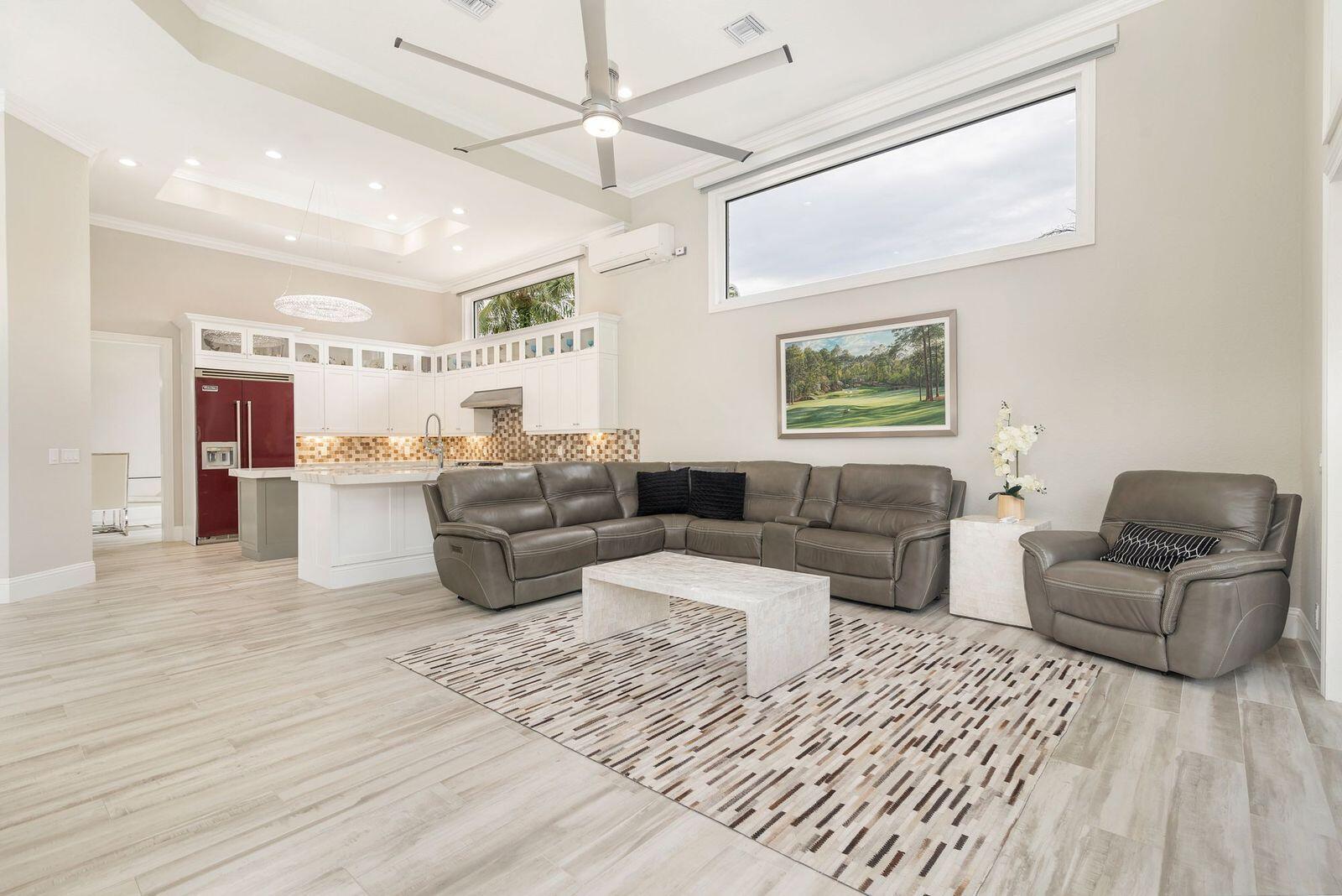 BREAKERS WEST 5 - Residential