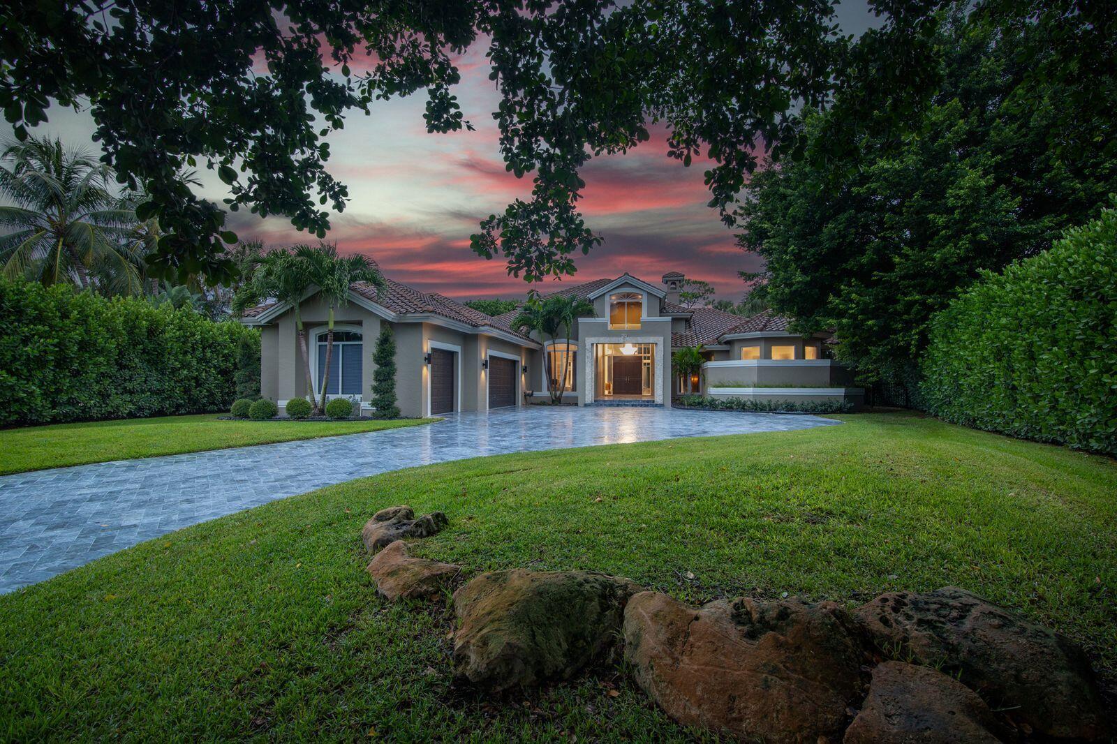 BREAKERS WEST 5 - Residential