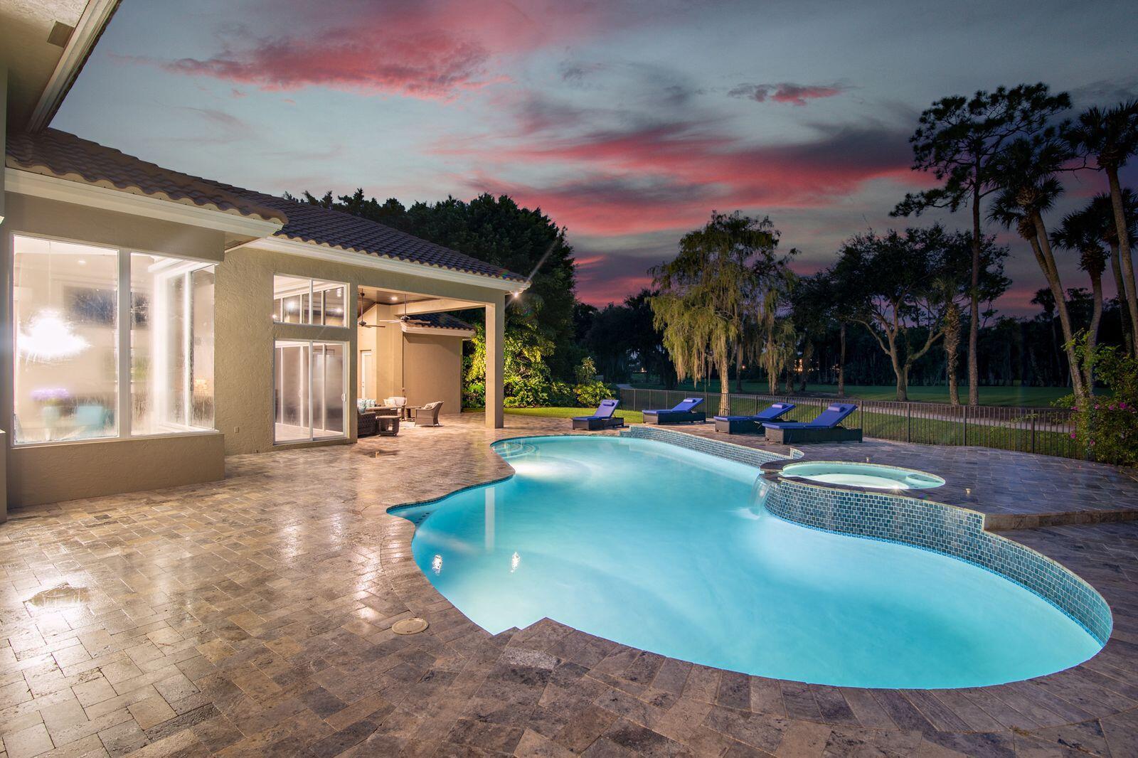 BREAKERS WEST 5 - Residential