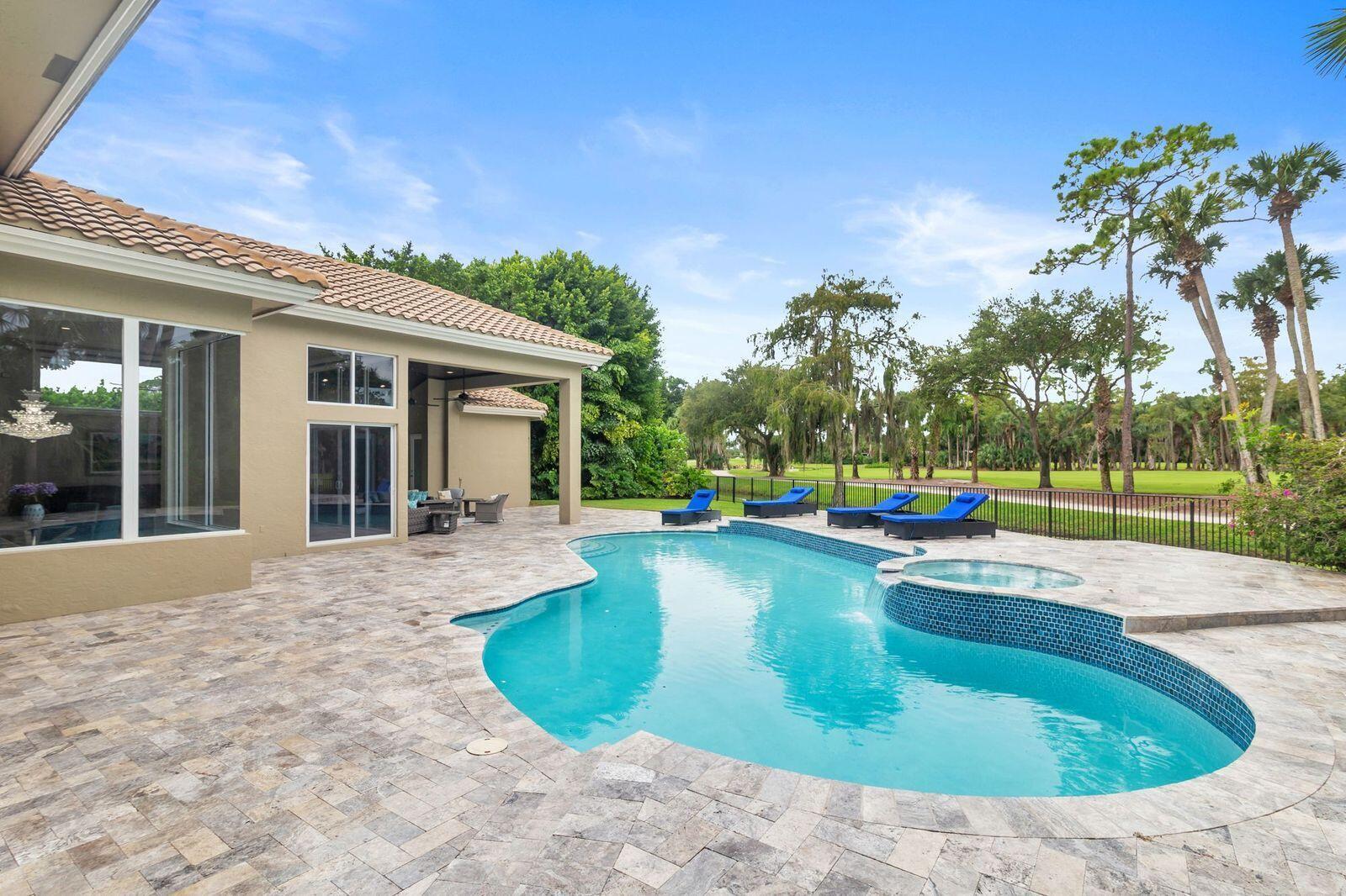 BREAKERS WEST 5 - Residential