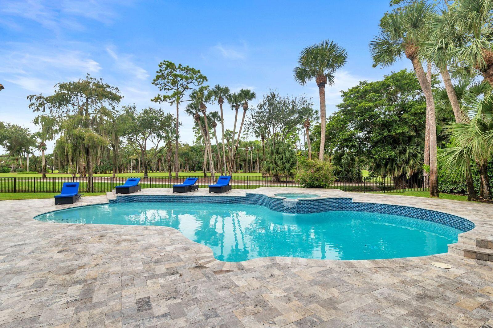 BREAKERS WEST 5 - Residential