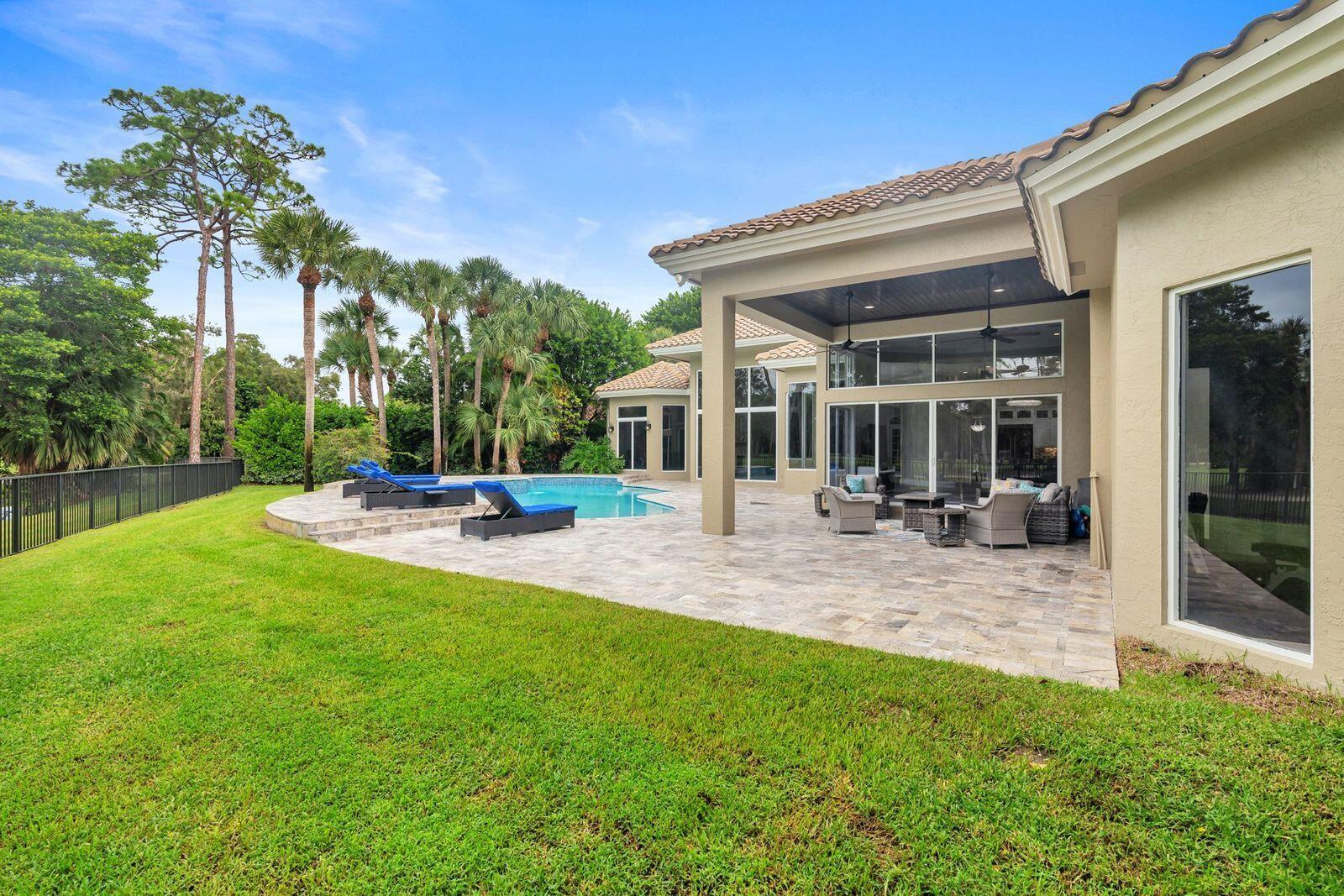 BREAKERS WEST 5 - Residential