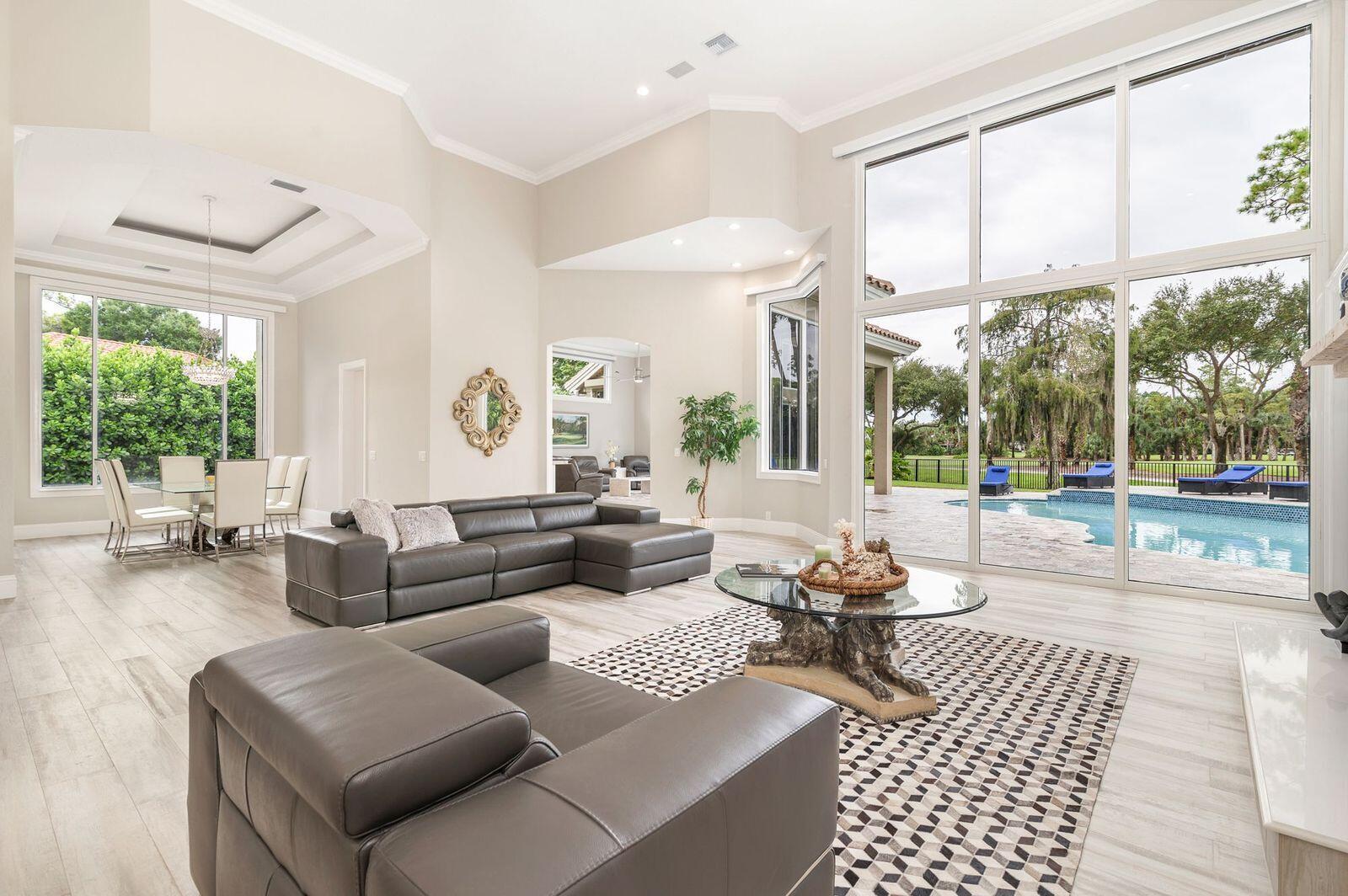 BREAKERS WEST 5 - Residential