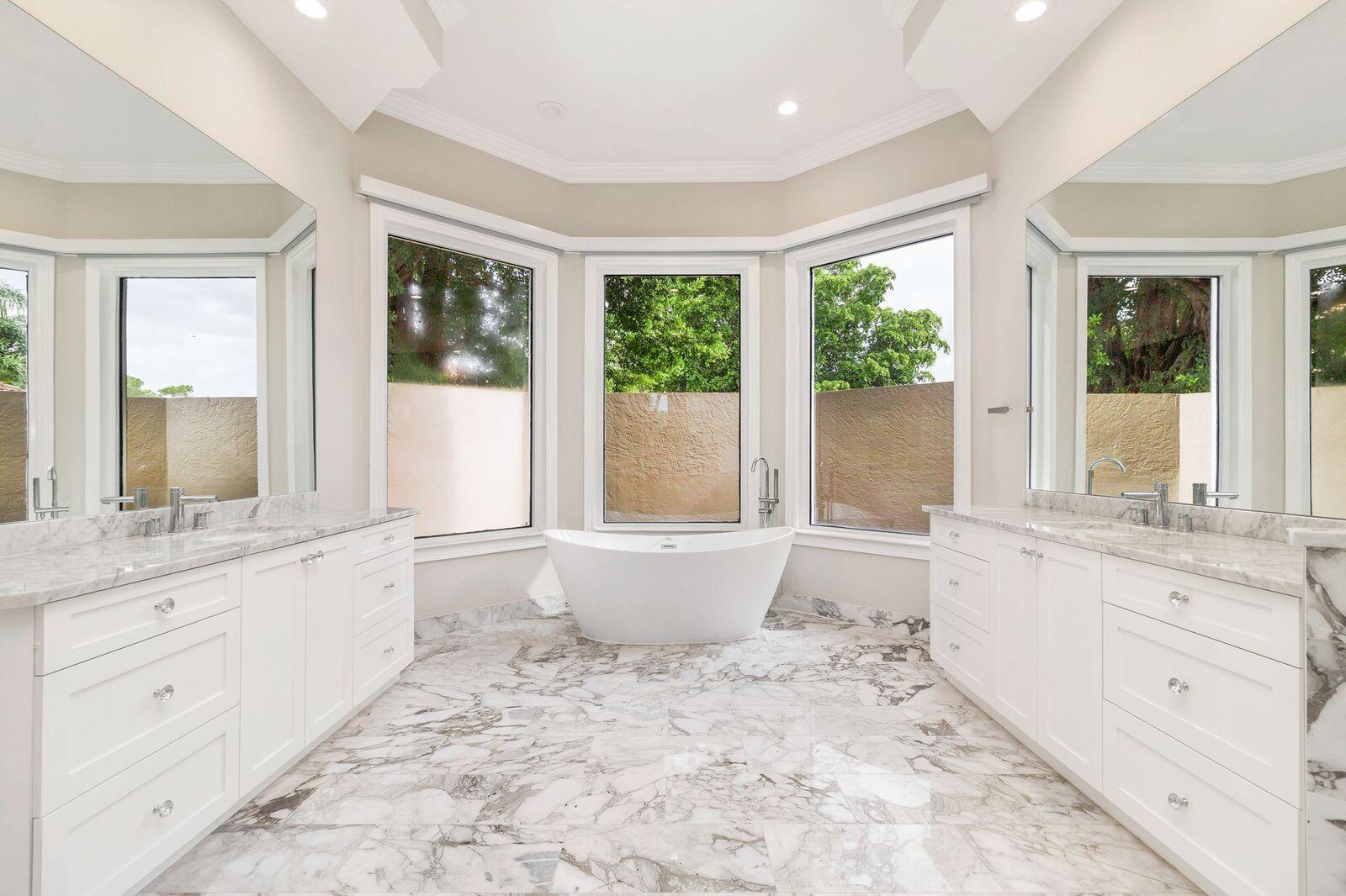 BREAKERS WEST 5 - Residential