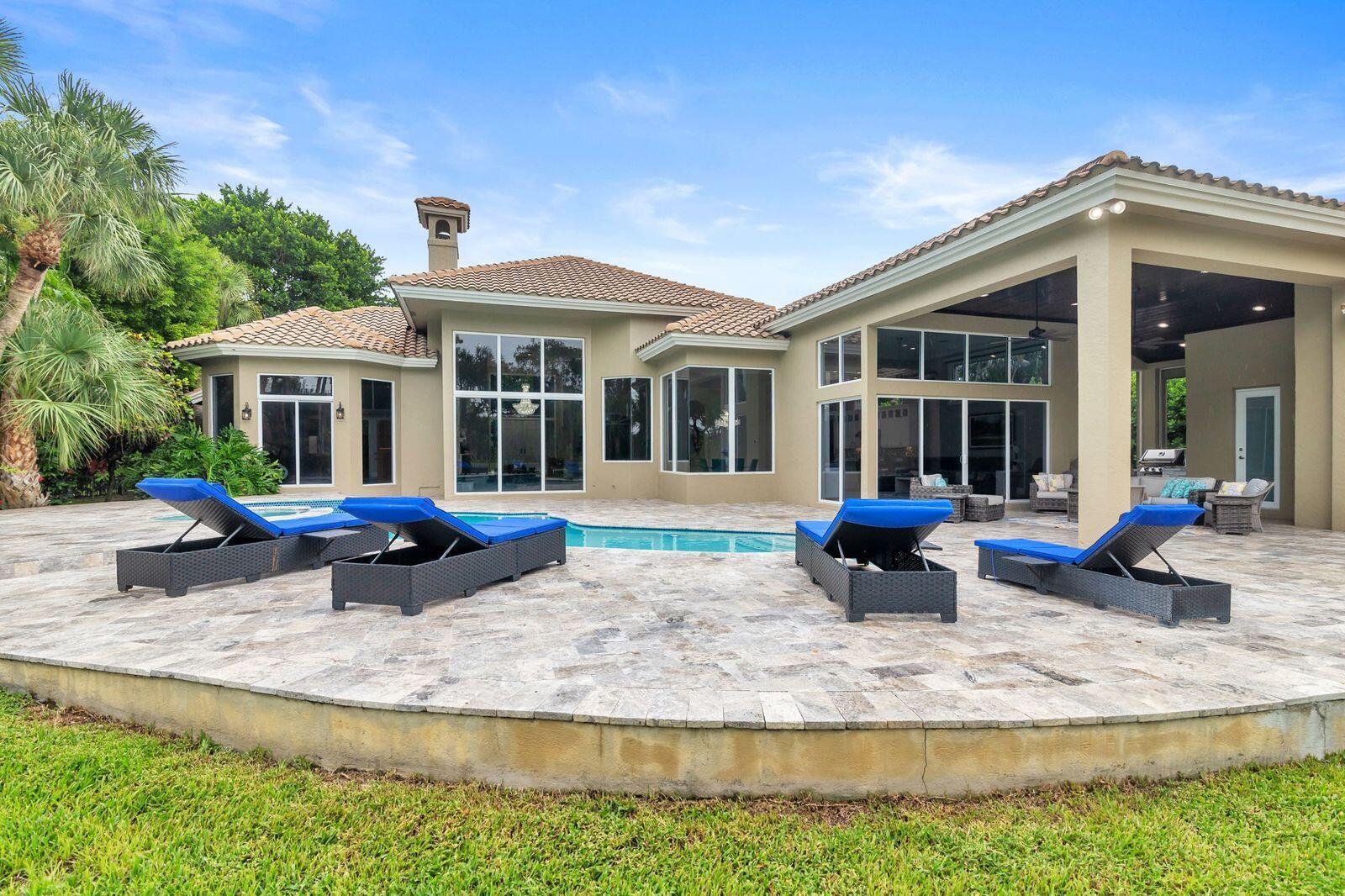 BREAKERS WEST 5 - Residential