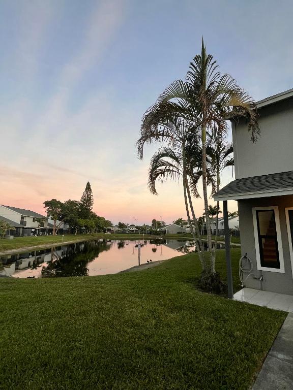 View photos, virtual tours, details... 5305 Bayside Drive