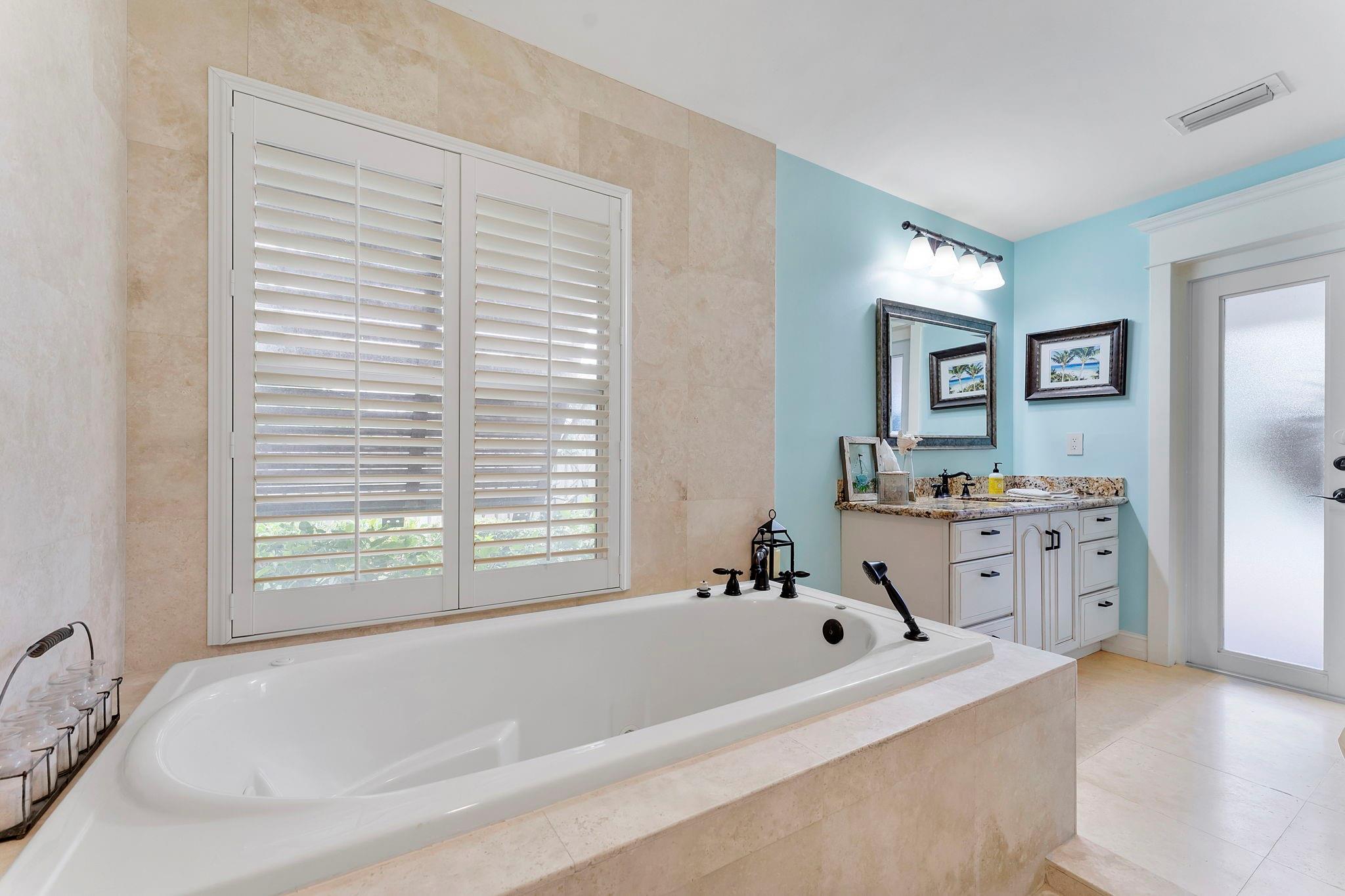 Venetian Isles 2nd Sec 45 - Residential