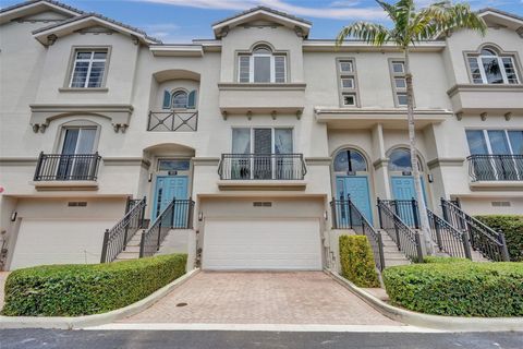 1861 Coral Heights Blvd 502 Oakland Park FL 33308