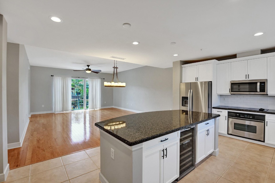 1861 Coral Heights Boulevard 502