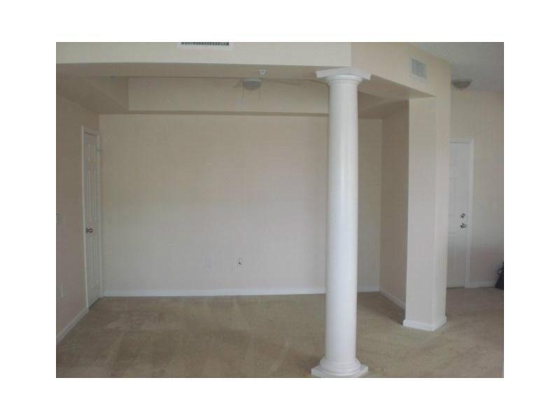 SOLE AT FORT LAUDERDALE - Residential Lease