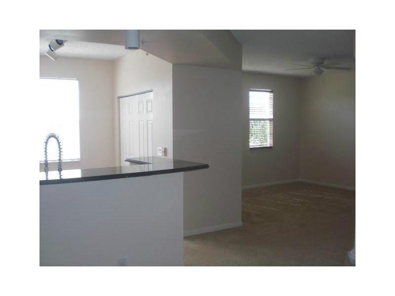 SOLE AT FORT LAUDERDALE - Residential Lease