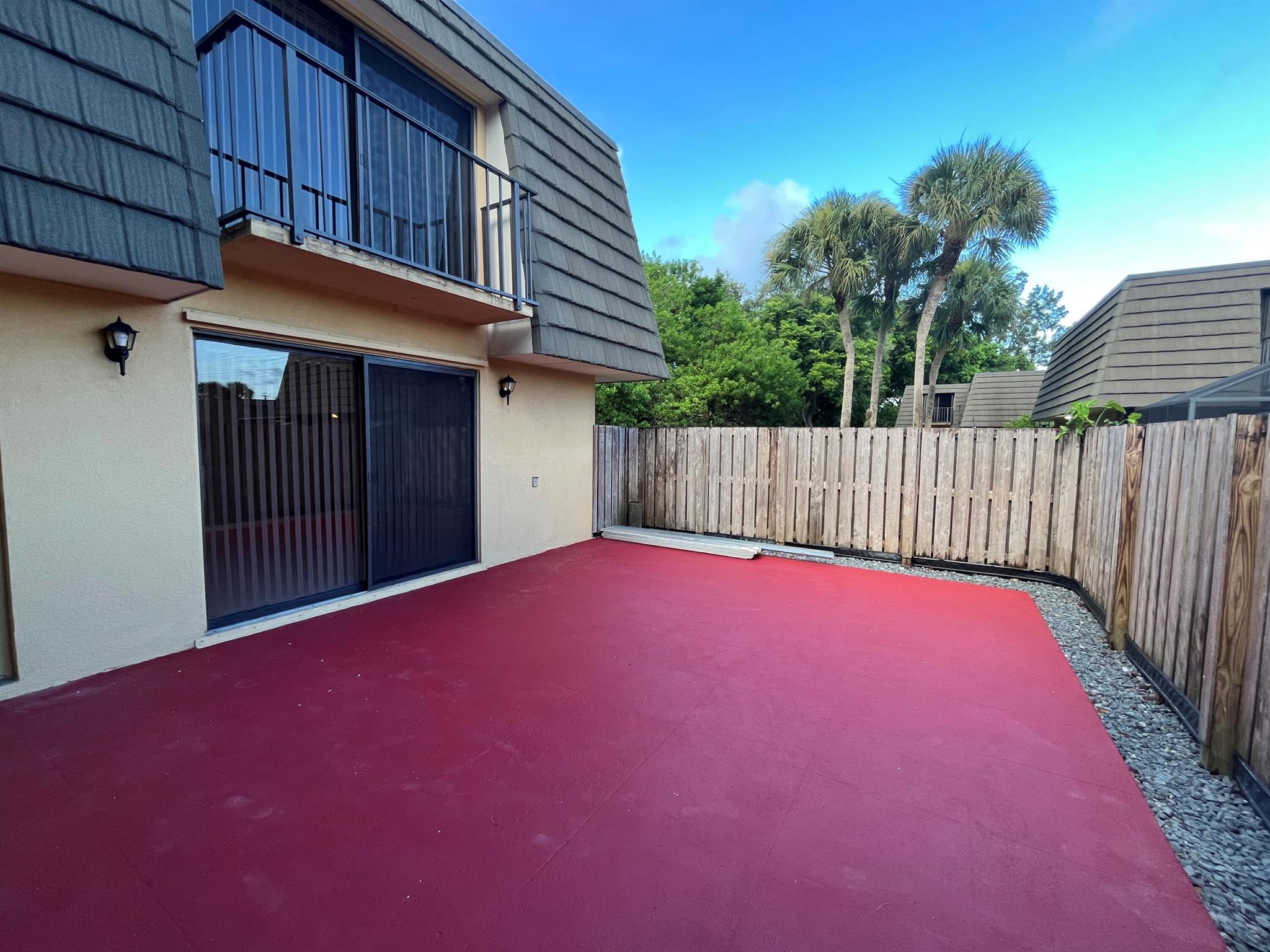 VILLAGE OF SANDALWOOD LAK - Residential Lease