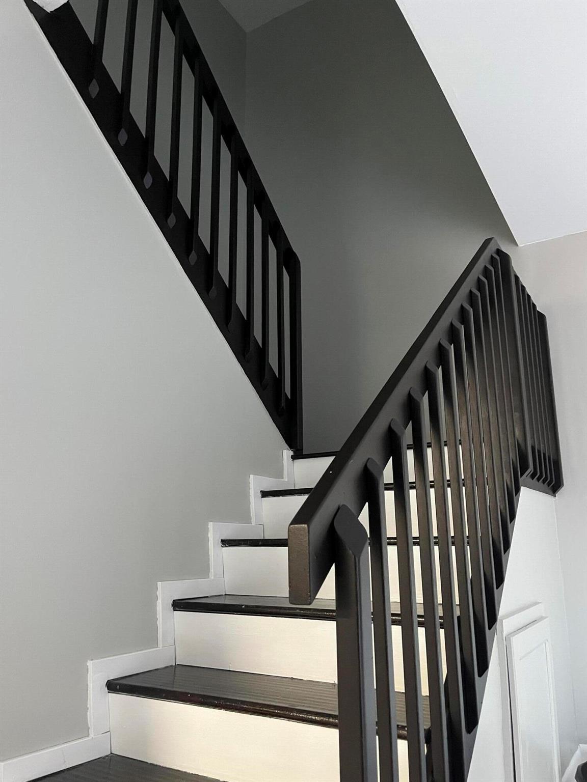 VILLAGE OF SANDALWOOD LAK - Residential Lease