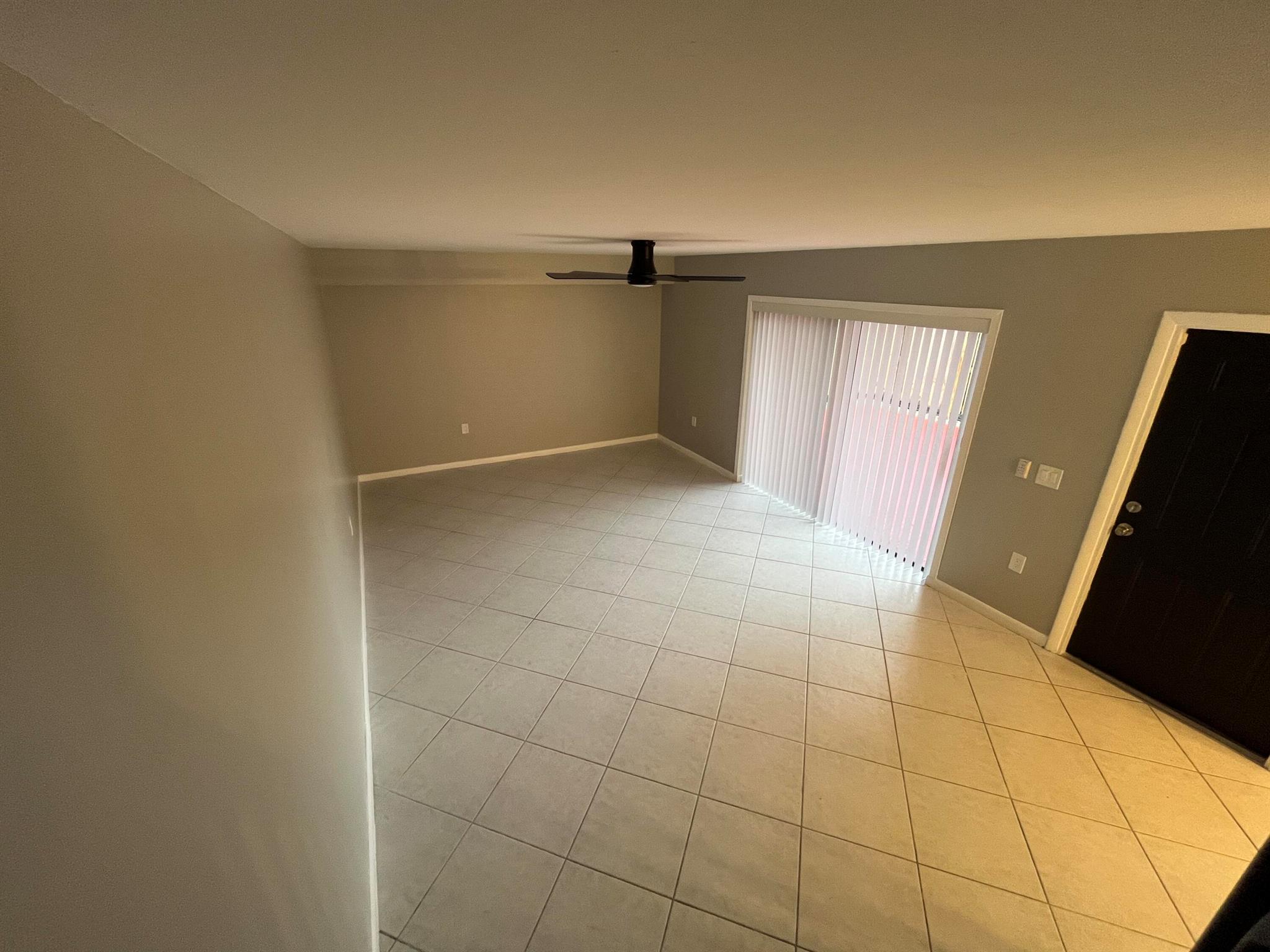 VILLAGE OF SANDALWOOD LAK - Residential Lease